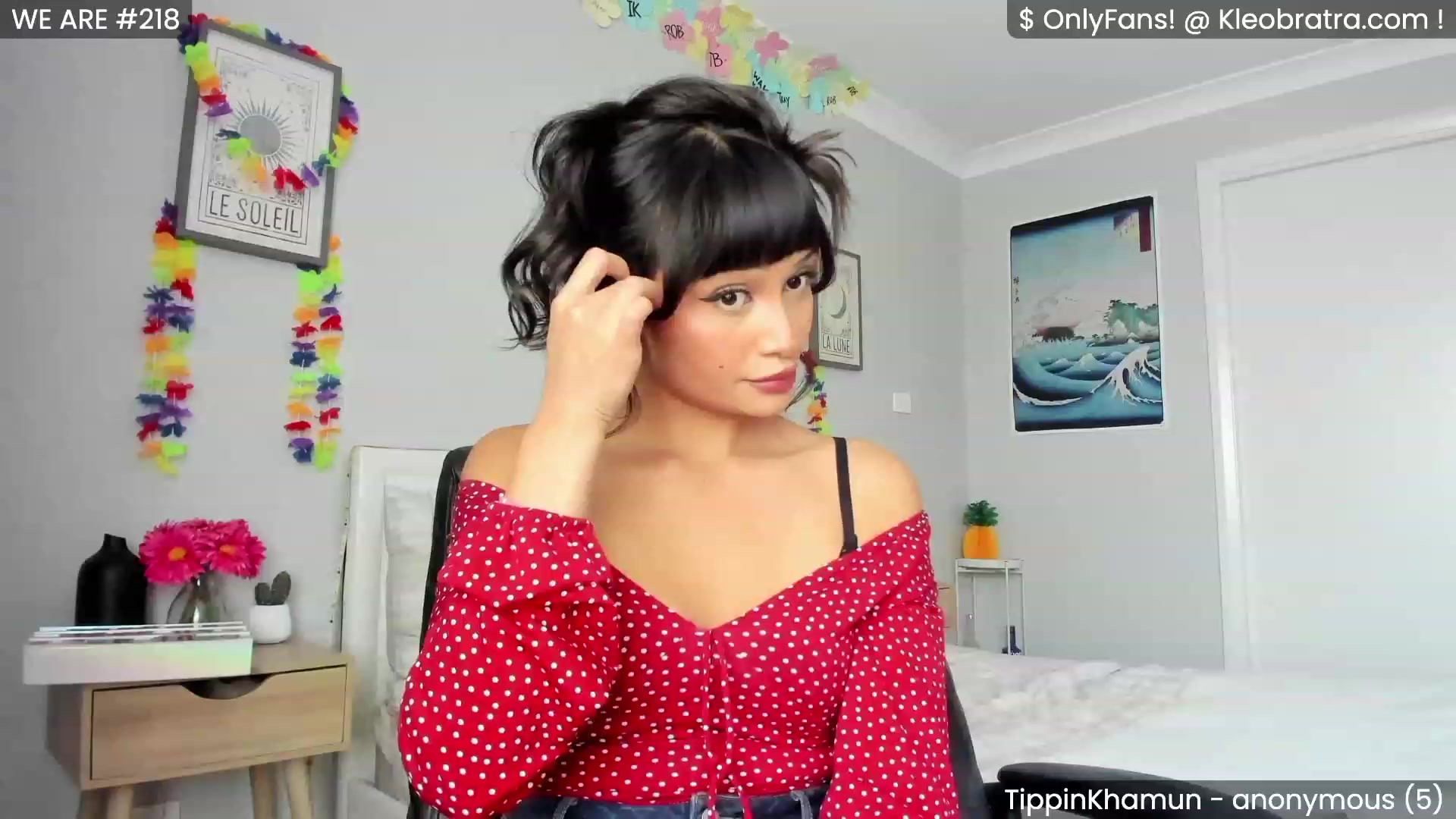 Gallery image thumbnail from KleoBratra's myfreecams stream on, 05/03/2023, 08:07 image 4 of 20