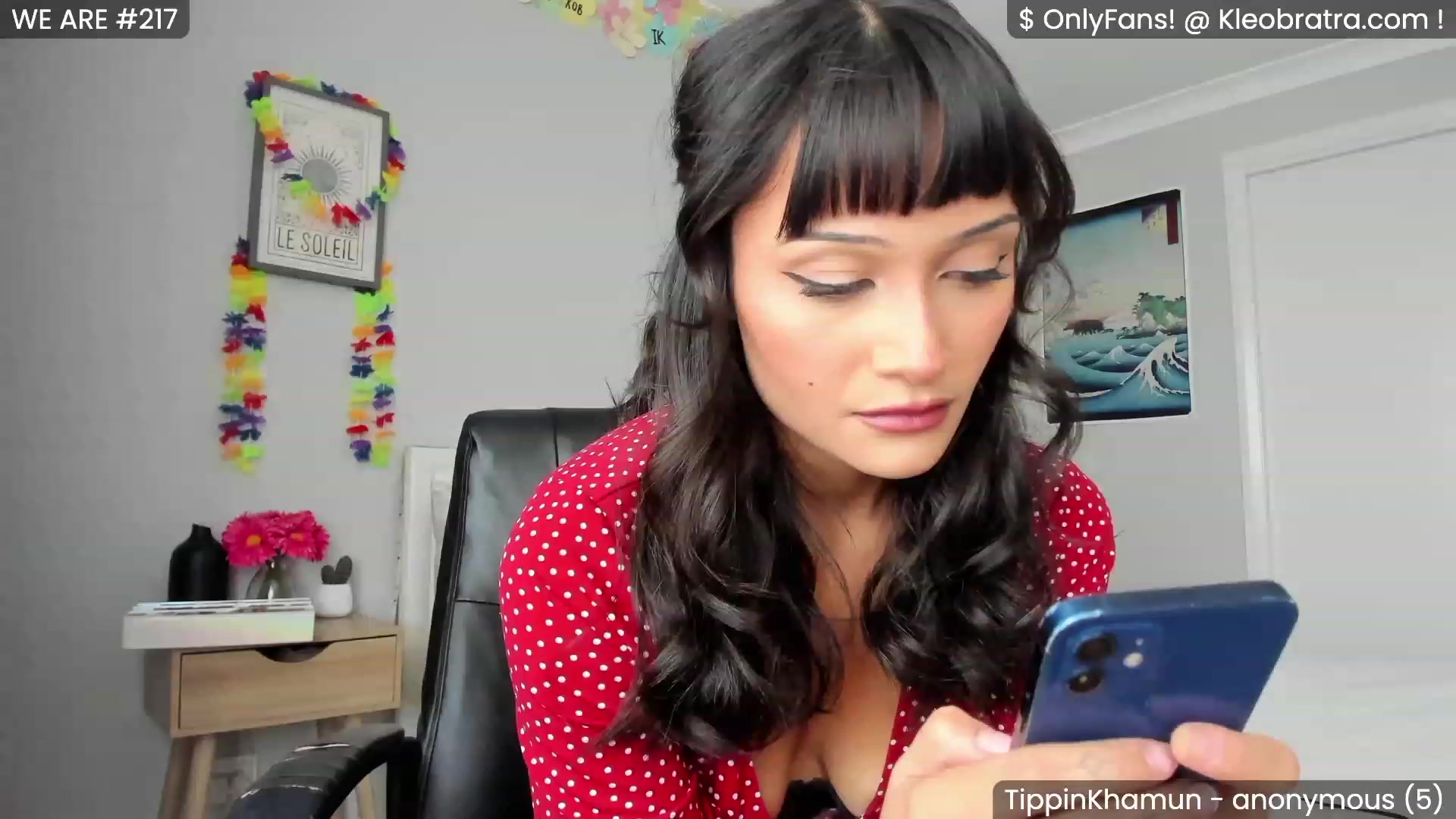 Gallery image thumbnail from KleoBratra's myfreecams stream on, 05/03/2023, 08:07 image 3 of 20