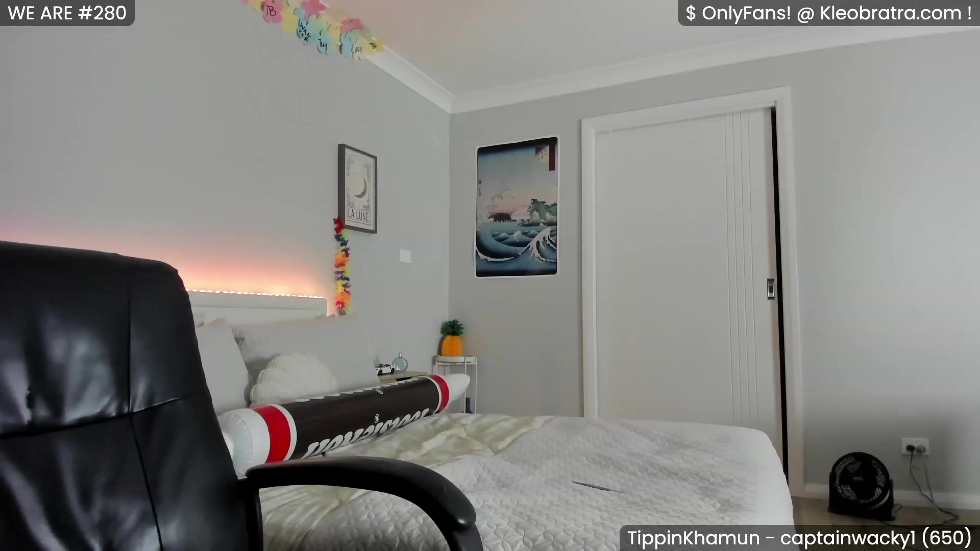 Gallery image thumbnail from KleoBratra's myfreecams stream on, 05/04/2023, 08:48 image 8 of 20