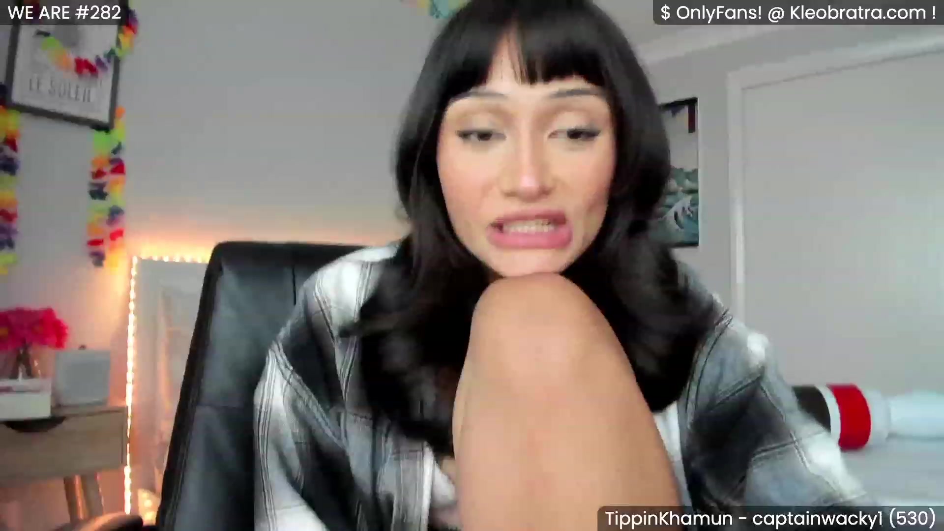 Gallery image thumbnail from KleoBratra's myfreecams stream on, 05/04/2023, 08:48 image 5 of 20