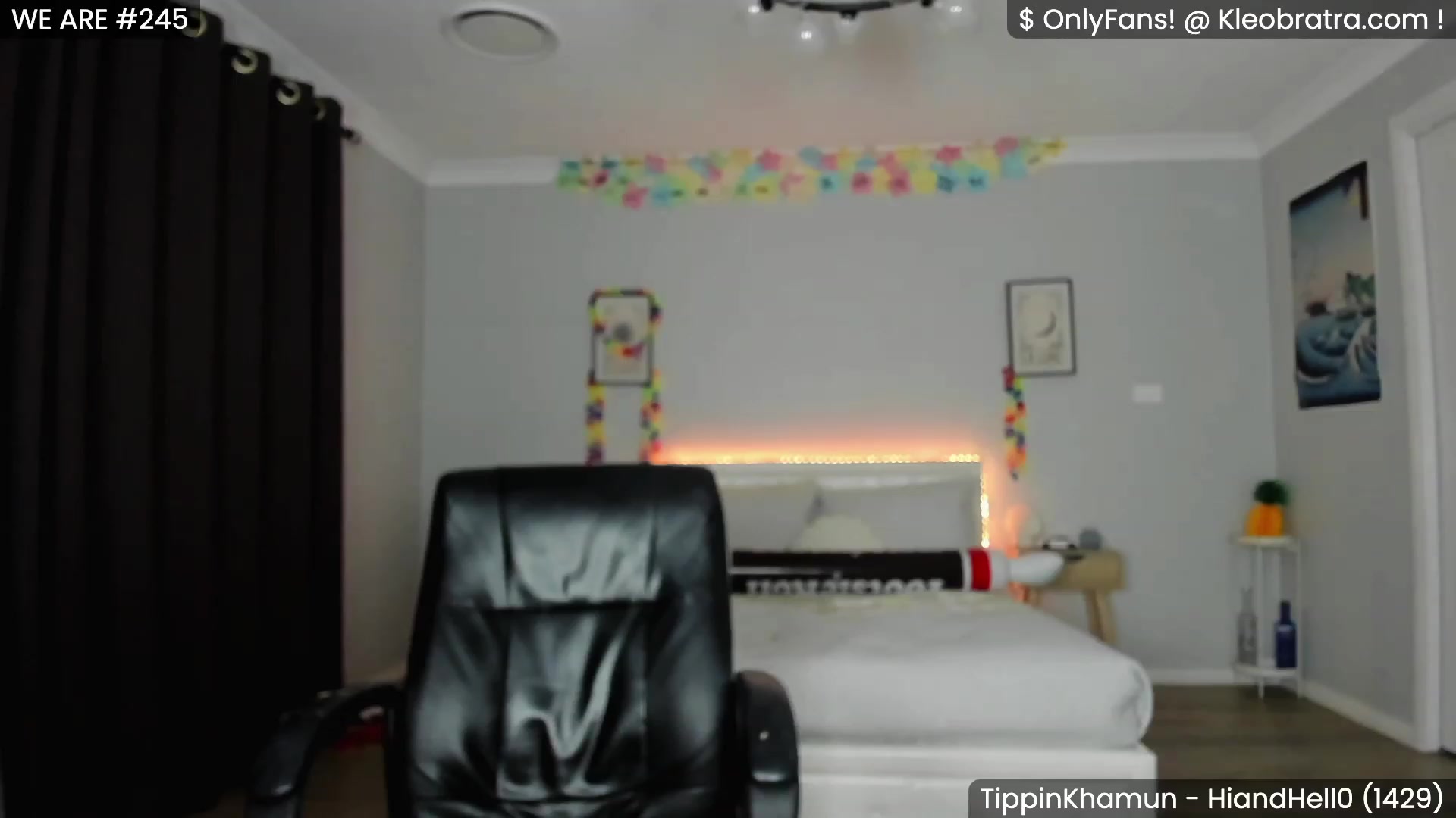 Gallery image thumbnail from KleoBratra's myfreecams stream on, 05/04/2023, 11:50 image 10 of 20