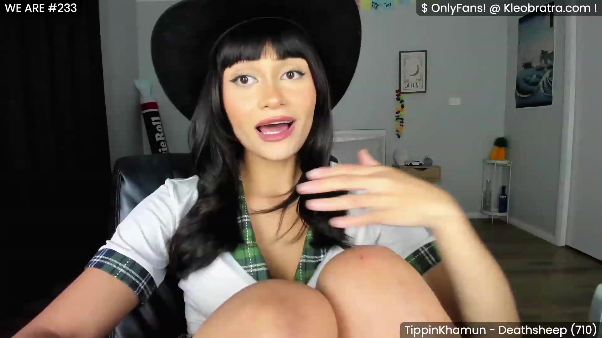 Gallery image thumbnail from KleoBratra's myfreecams stream on, 05/05/2023, 12:21 image 7 of 20