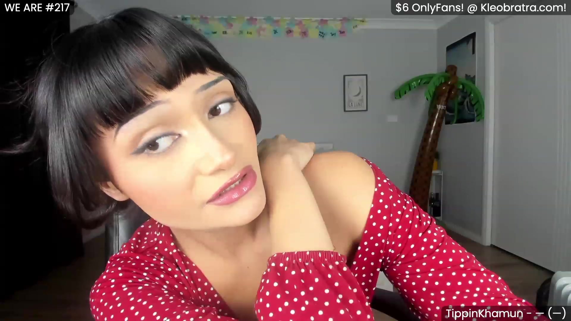 Gallery image thumbnail from KleoBratra's myfreecams stream on, 05/10/2023, 07:49 image 6 of 20