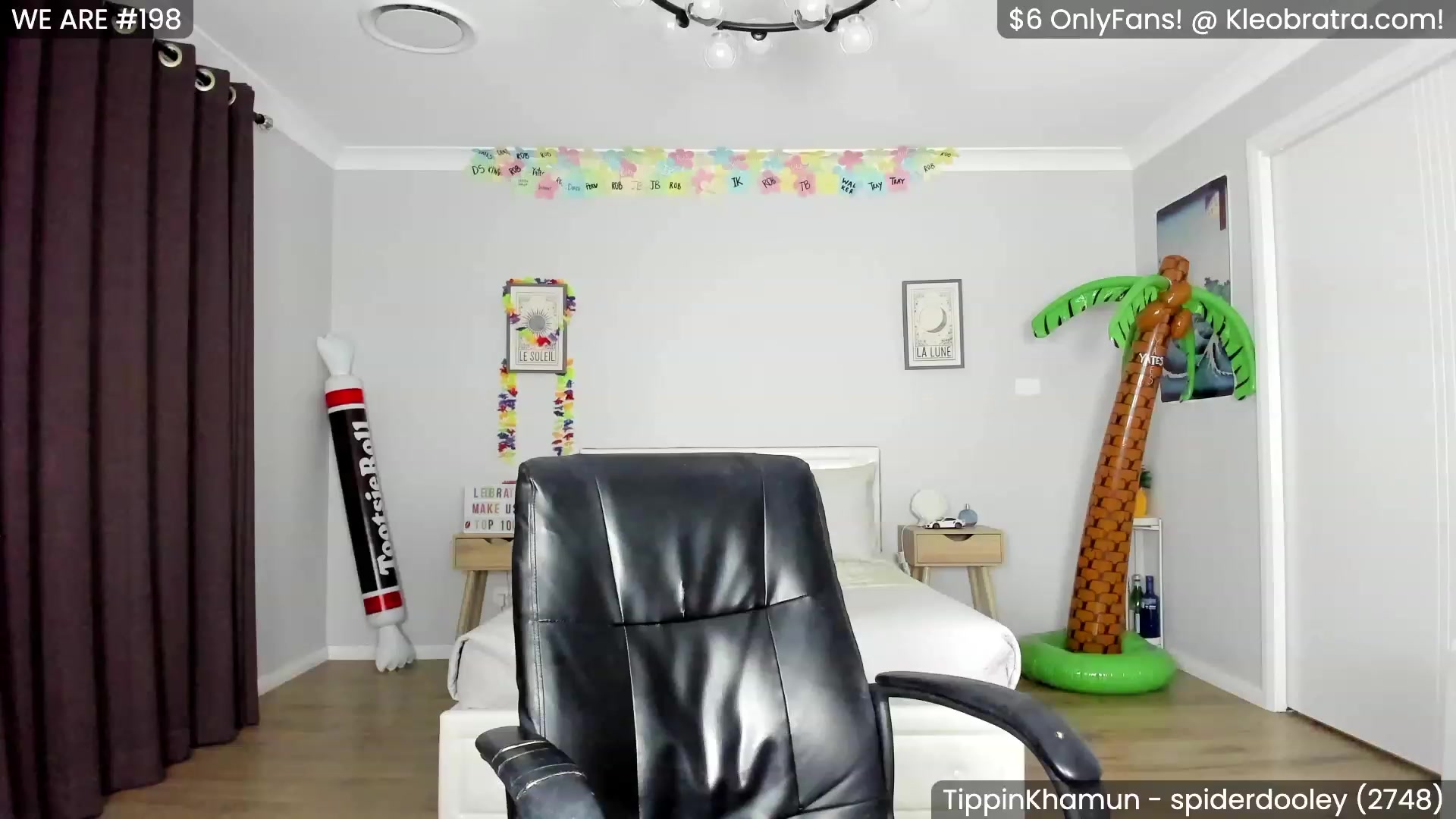 Gallery image thumbnail from KleoBratra's myfreecams stream on, 05/11/2023, 09:32 image 5 of 20