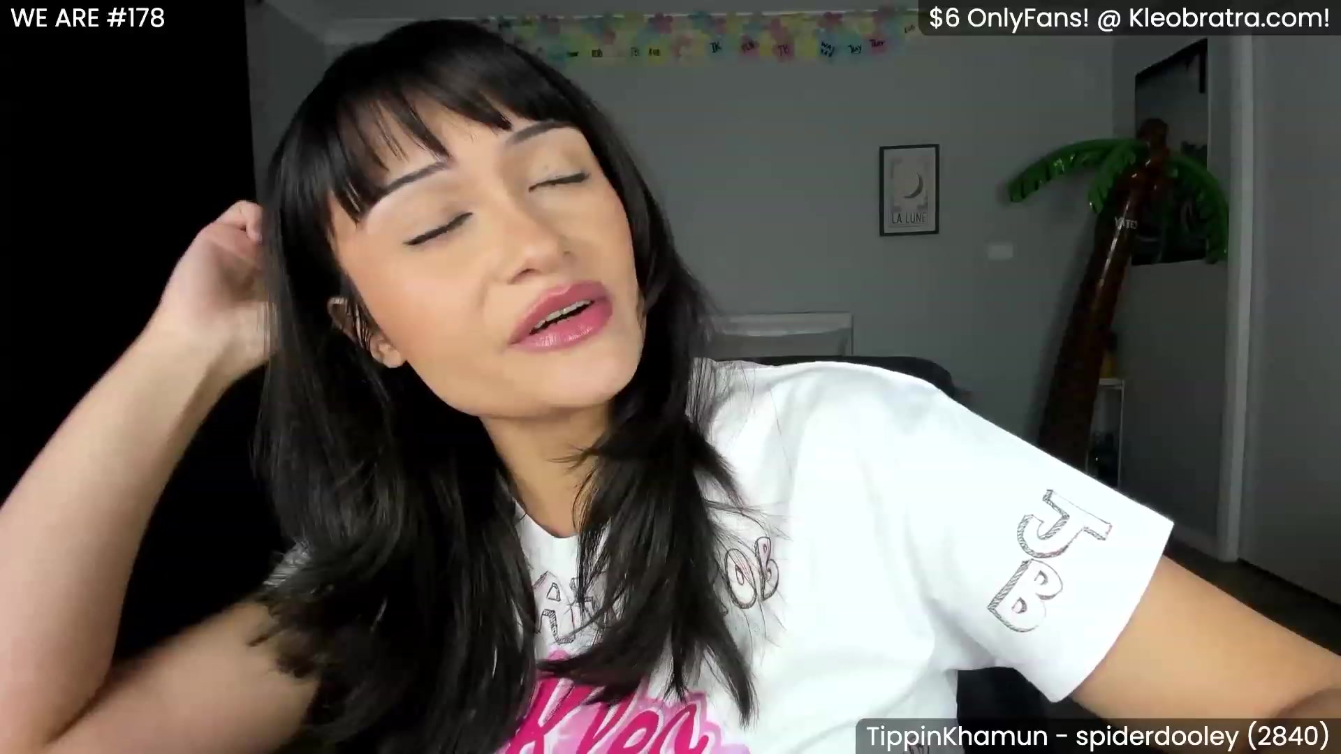 Gallery image thumbnail from KleoBratra's myfreecams stream on, 05/11/2023, 13:29 image 18 of 20