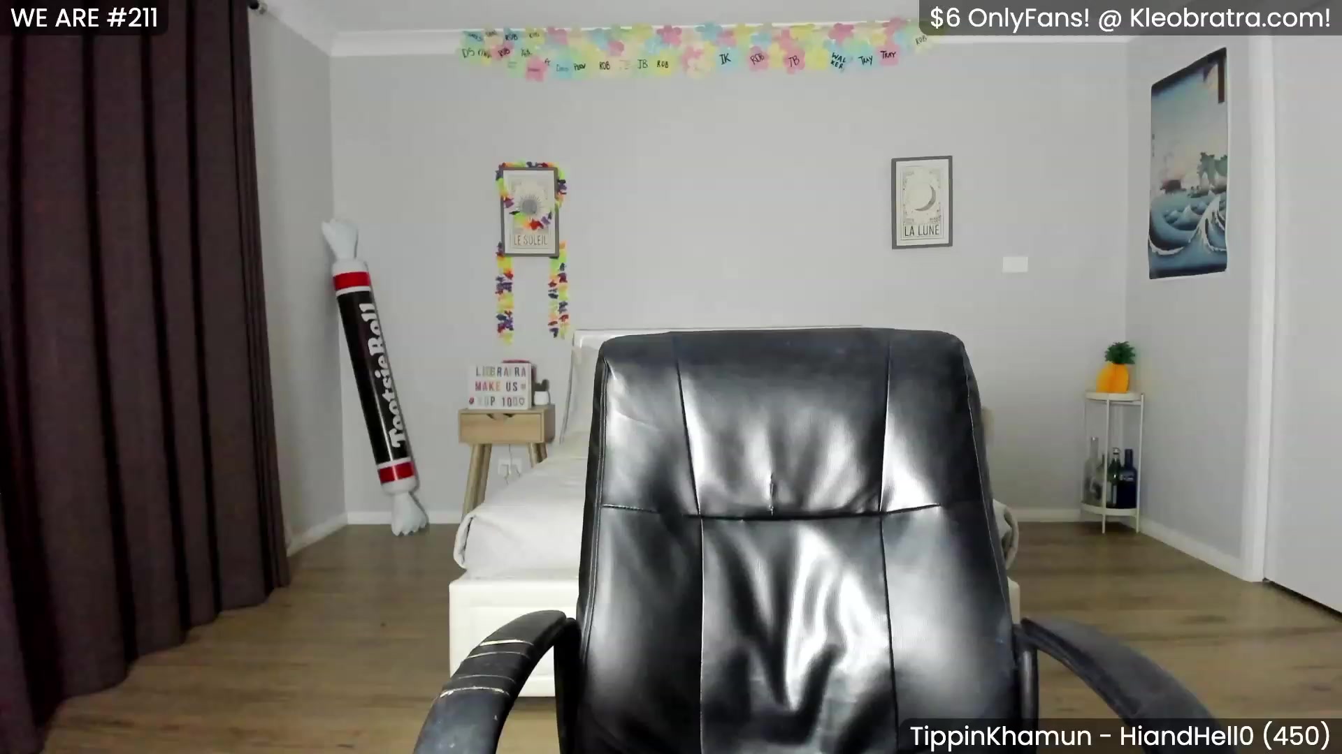 Gallery image thumbnail from KleoBratra's myfreecams stream on, 05/13/2023, 07:32 image 6 of 20