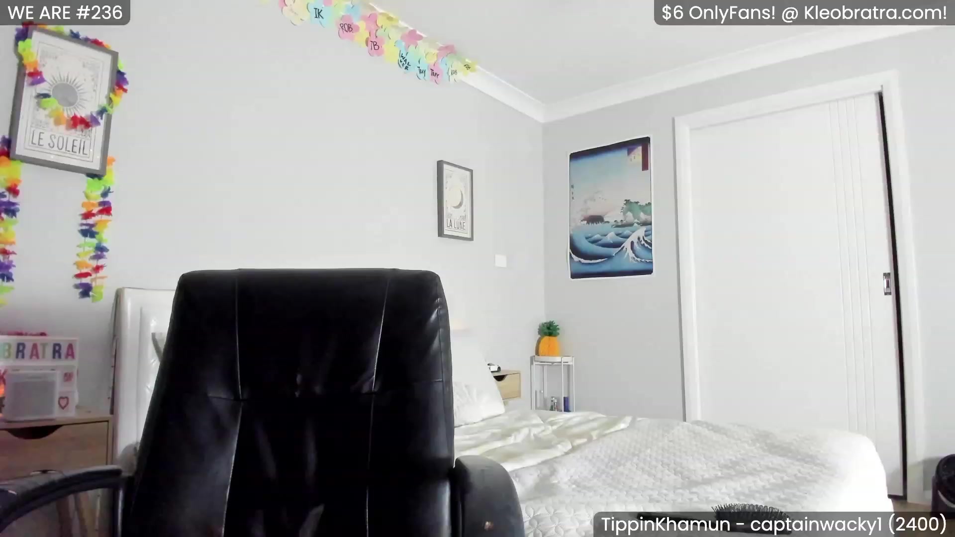 Gallery image thumbnail from KleoBratra's myfreecams stream on, 05/15/2023, 07:44 image 3 of 20