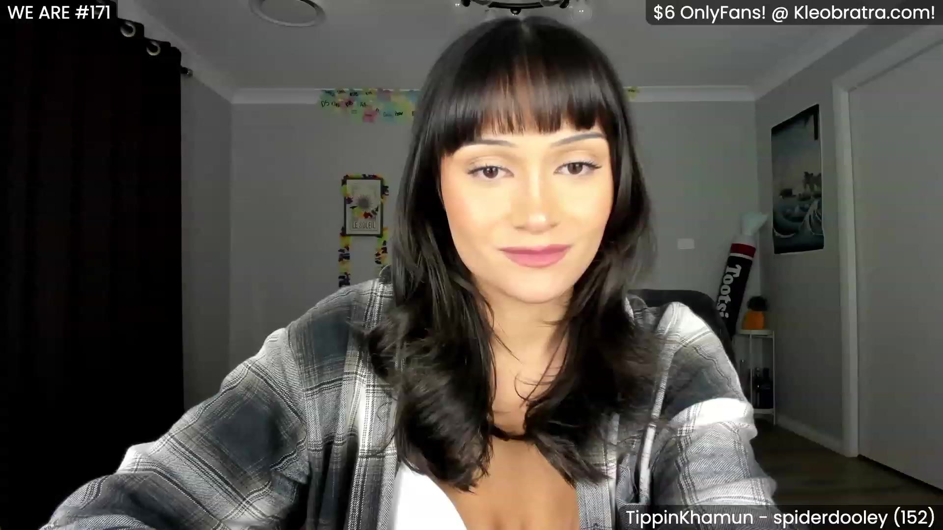 Gallery image thumbnail from KleoBratra's myfreecams stream on, 05/16/2023, 07:20 image 15 of 20