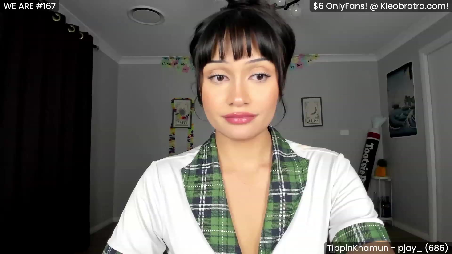Gallery image thumbnail from KleoBratra's myfreecams stream on, 05/16/2023, 12:02 image 10 of 20