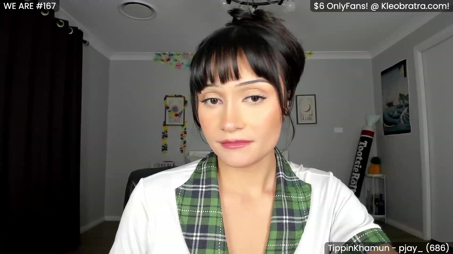 Gallery image thumbnail from KleoBratra's myfreecams stream on, 05/16/2023, 12:02 image 7 of 20