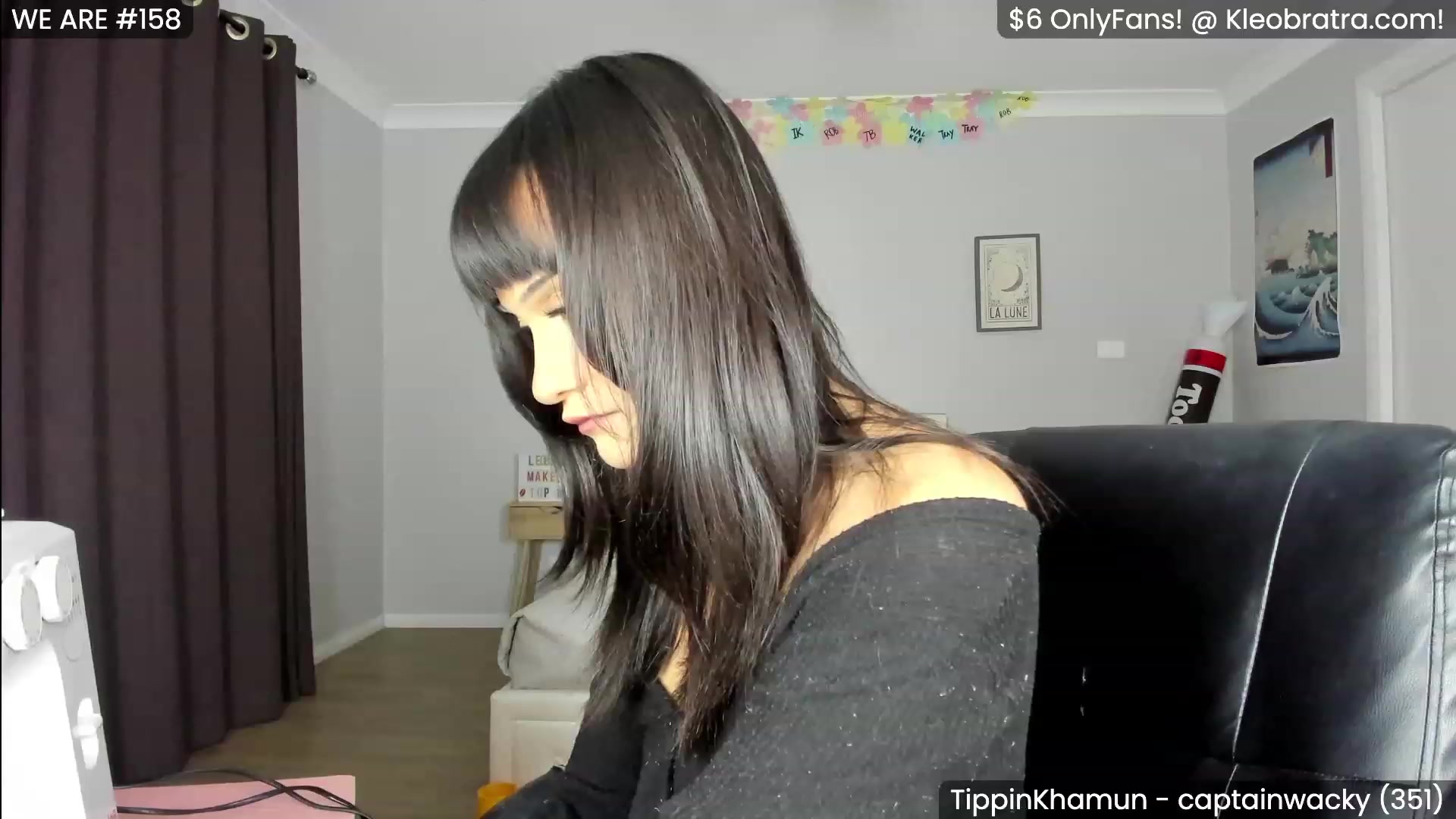 Gallery image thumbnail from KleoBratra's myfreecams stream on, 05/19/2023, 13:08 image 6 of 20