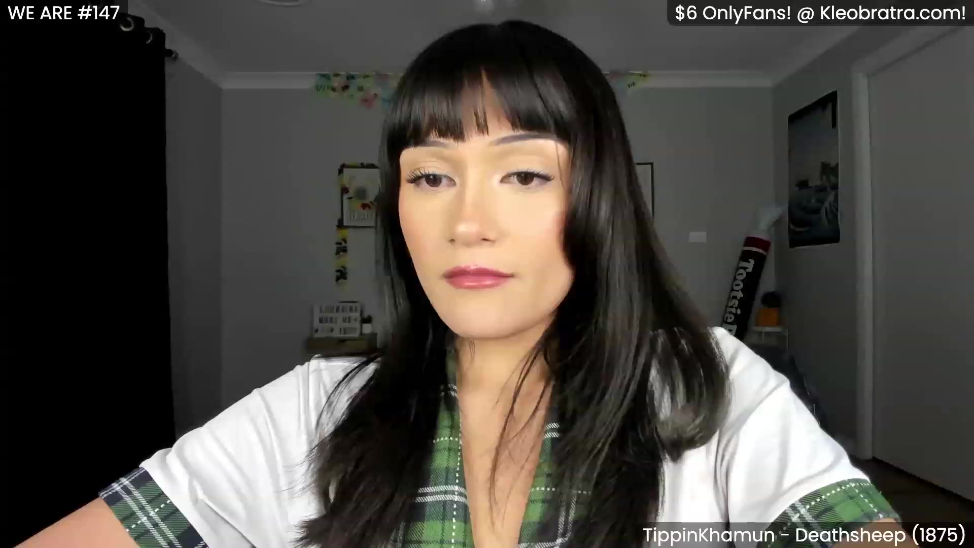 Gallery image thumbnail from KleoBratra's myfreecams stream on, 05/19/2023, 15:18 image 9 of 20