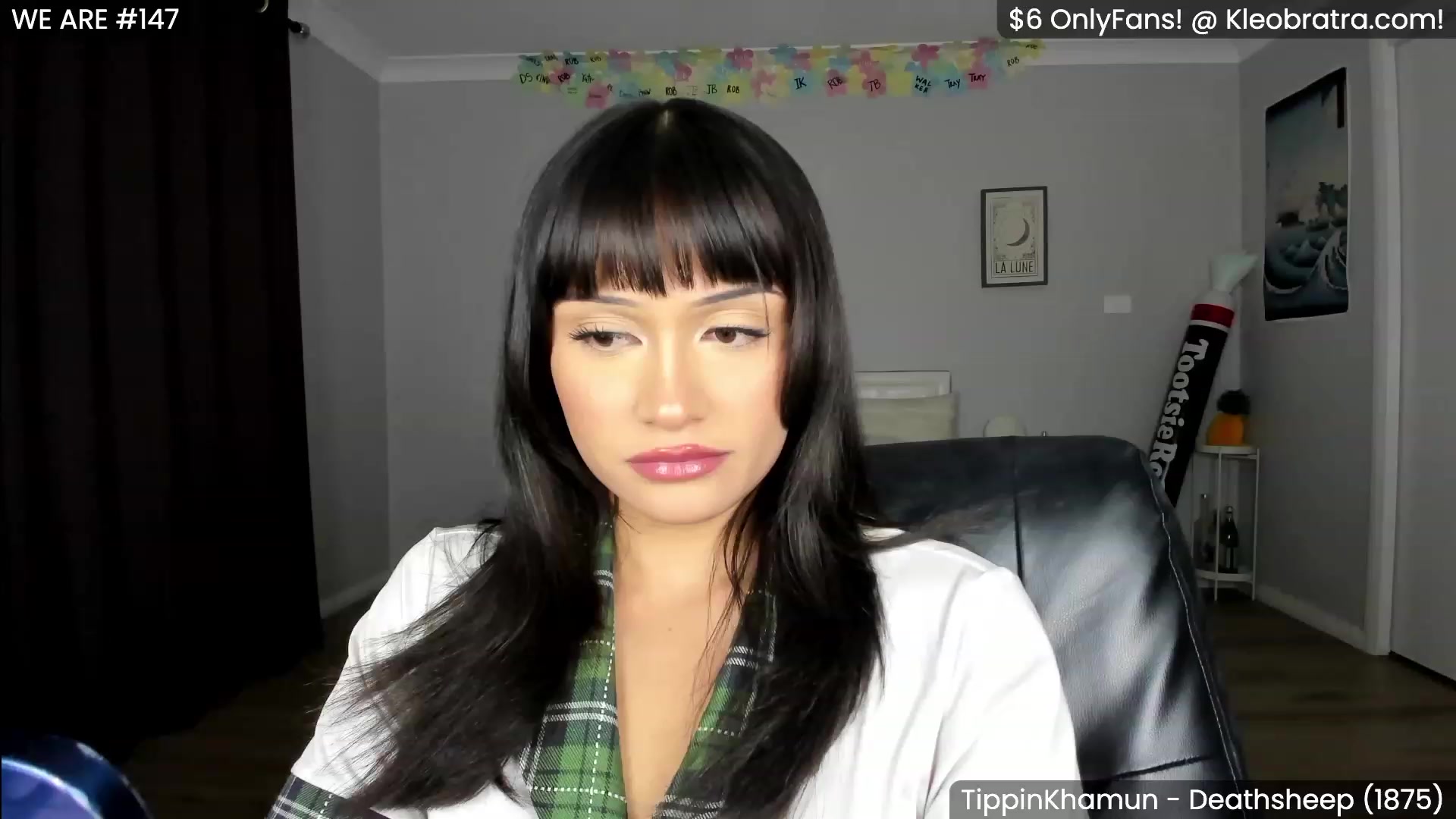 Gallery image thumbnail from KleoBratra's myfreecams stream on, 05/19/2023, 15:18 image 7 of 20