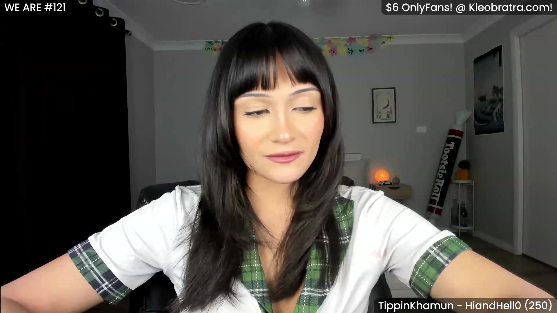 Gallery image thumbnail from KleoBratra's myfreecams stream on, 05/21/2023, 11:46 image 16 of 20