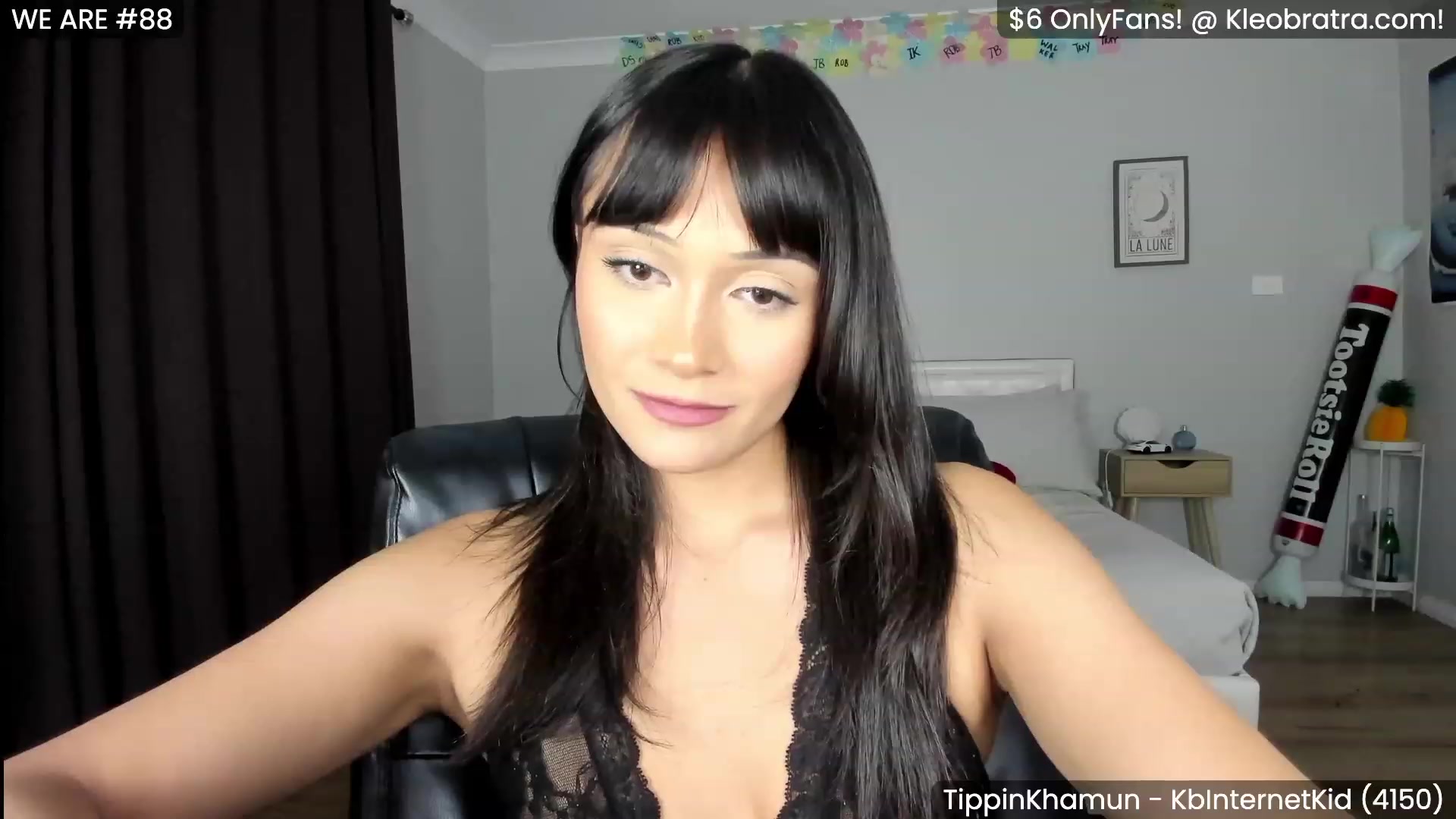 Gallery image thumbnail from KleoBratra's myfreecams stream on, 06/01/2023, 08:17 image 16 of 20