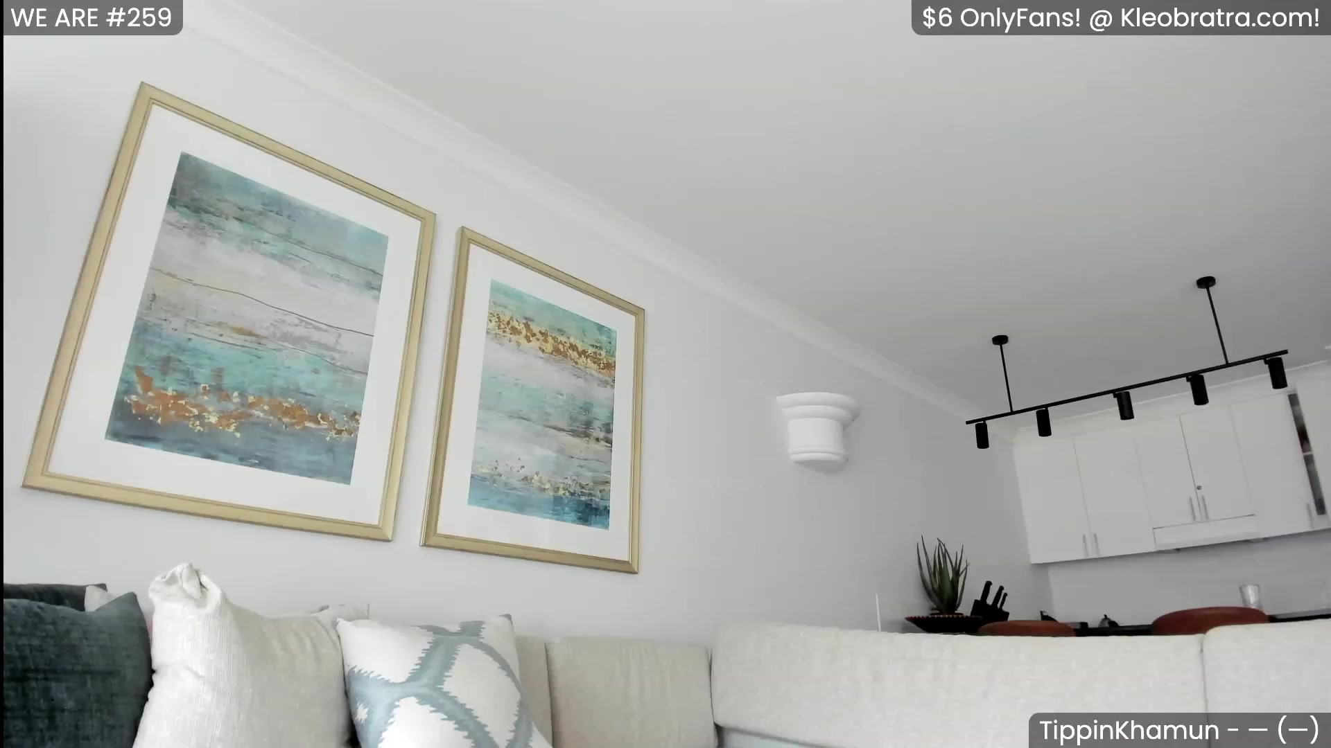 Gallery image thumbnail from KleoBratra's myfreecams stream on, 06/13/2023, 01:26 image 13 of 20