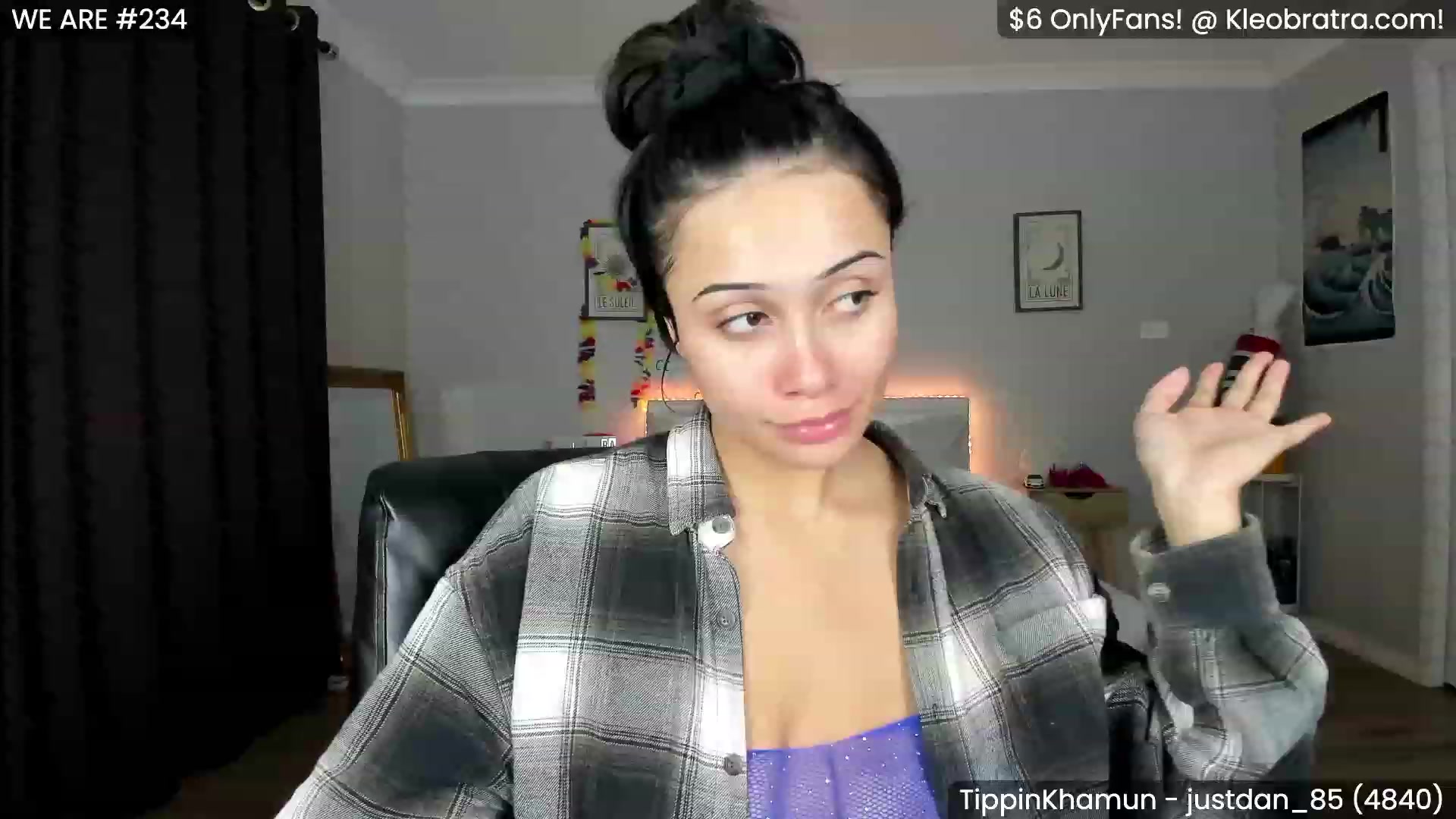 Gallery image thumbnail from KleoBratra's myfreecams stream on, 06/22/2023, 14:59 image 5 of 20