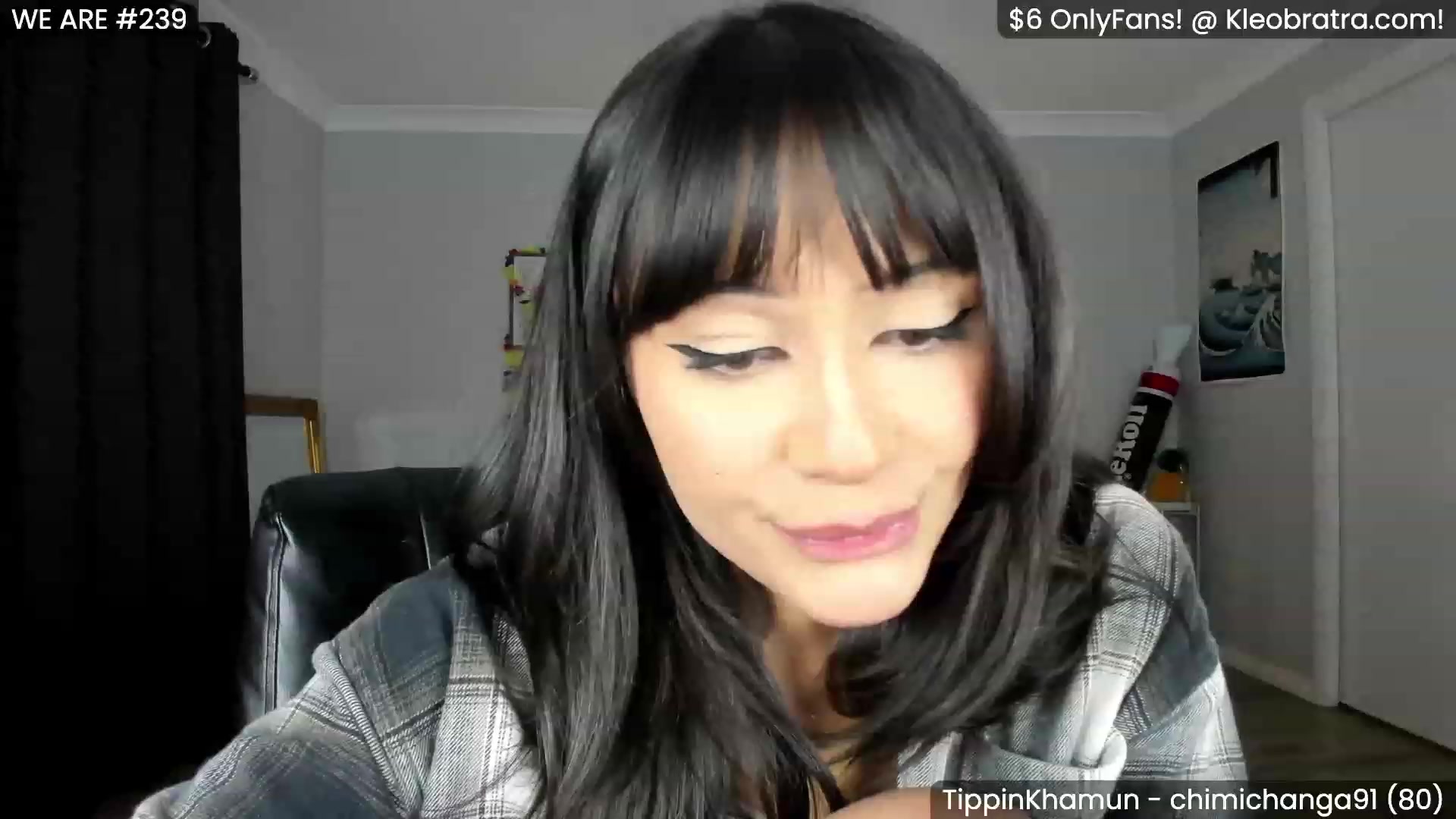 Gallery image thumbnail from KleoBratra's myfreecams stream on, 06/26/2023, 11:26 image 11 of 20