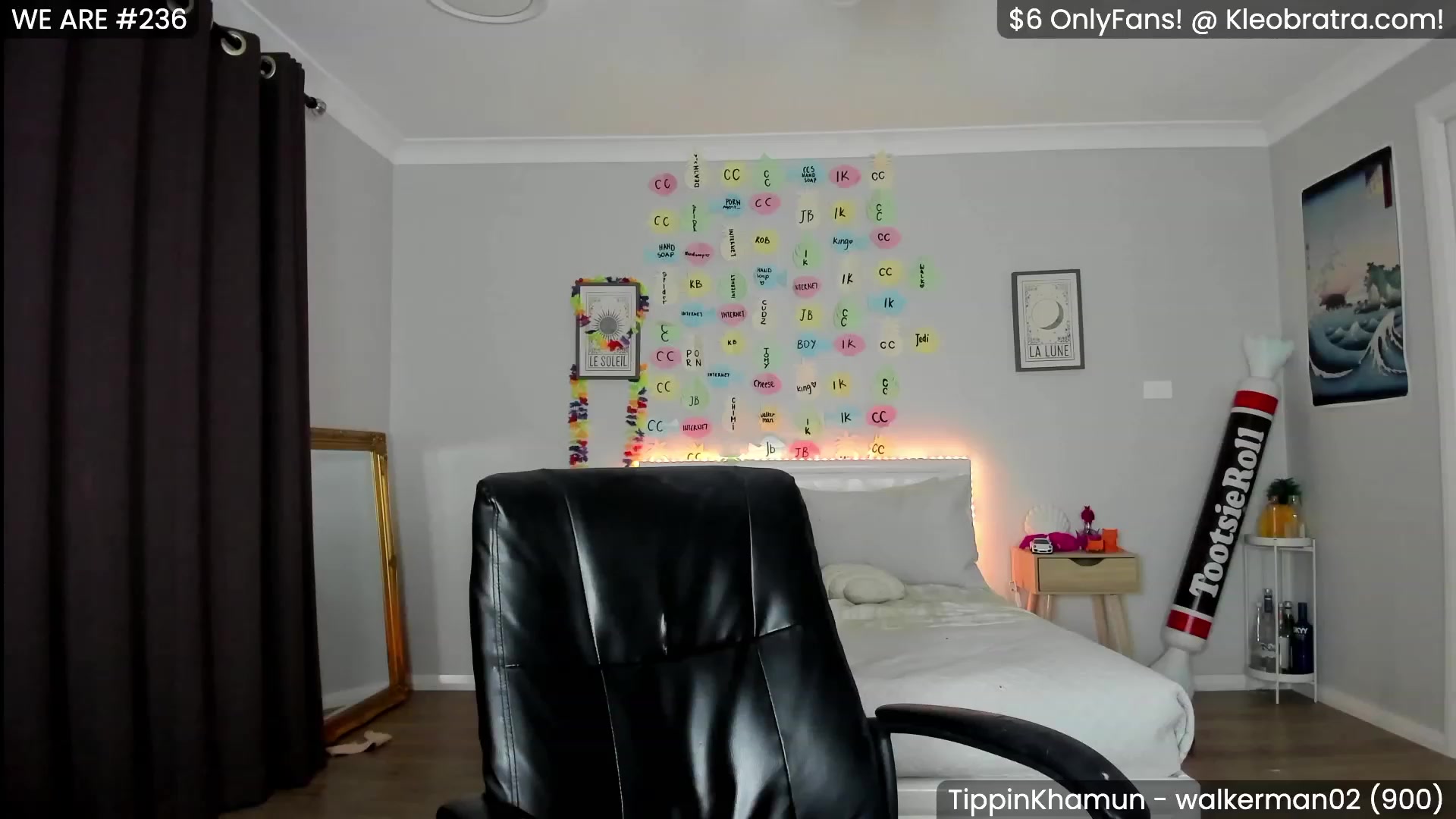 Gallery image thumbnail from KleoBratra's myfreecams stream on, 06/27/2023, 10:12 image 18 of 20