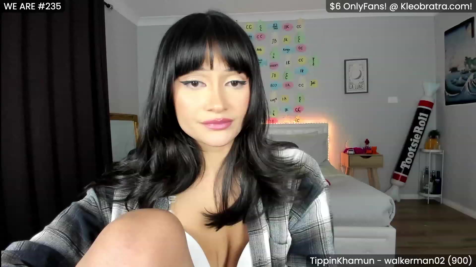 Gallery image thumbnail from KleoBratra's myfreecams stream on, 06/27/2023, 14:37 image 9 of 20