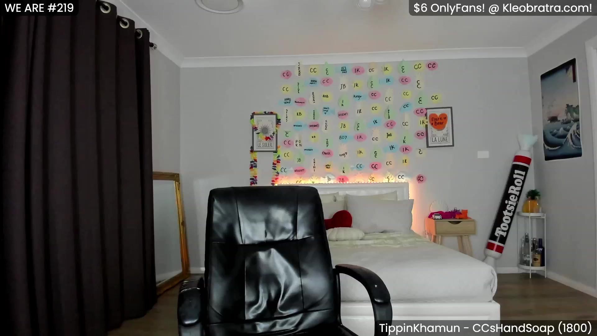 Gallery image thumbnail from KleoBratra's myfreecams stream on, 06/29/2023, 15:15 image 16 of 20