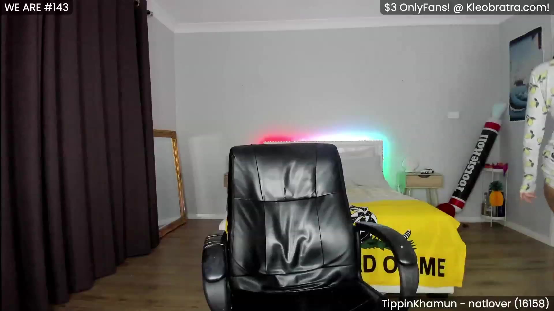Gallery image thumbnail from KleoBratra's myfreecams stream on, 07/05/2023, 13:54 image 11 of 20