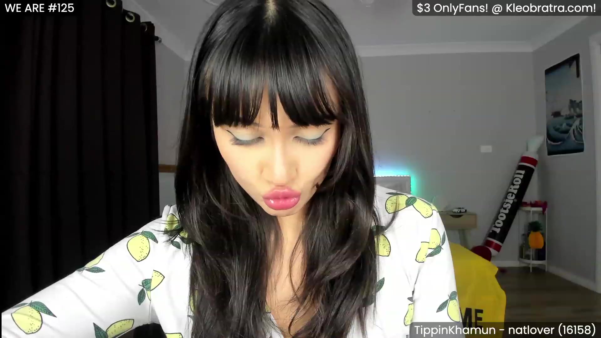 Gallery image thumbnail from KleoBratra's myfreecams stream on, 07/05/2023, 13:54 image 16 of 20