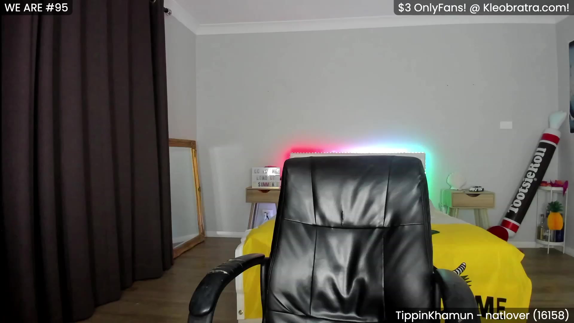 Gallery image thumbnail from KleoBratra's myfreecams stream on, 07/05/2023, 14:51 image 2 of 20