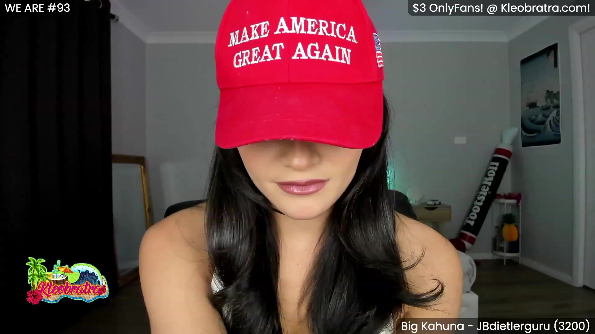 Gallery image thumbnail from KleoBratra's myfreecams stream on, 07/07/2023, 09:31 image 10 of 20