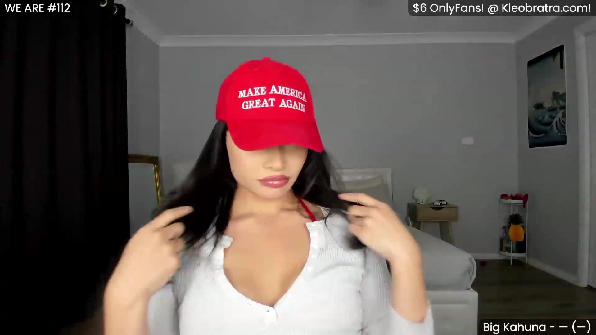 Gallery image thumbnail from KleoBratra's myfreecams stream on, 07/08/2023, 16:21 image 2 of 20