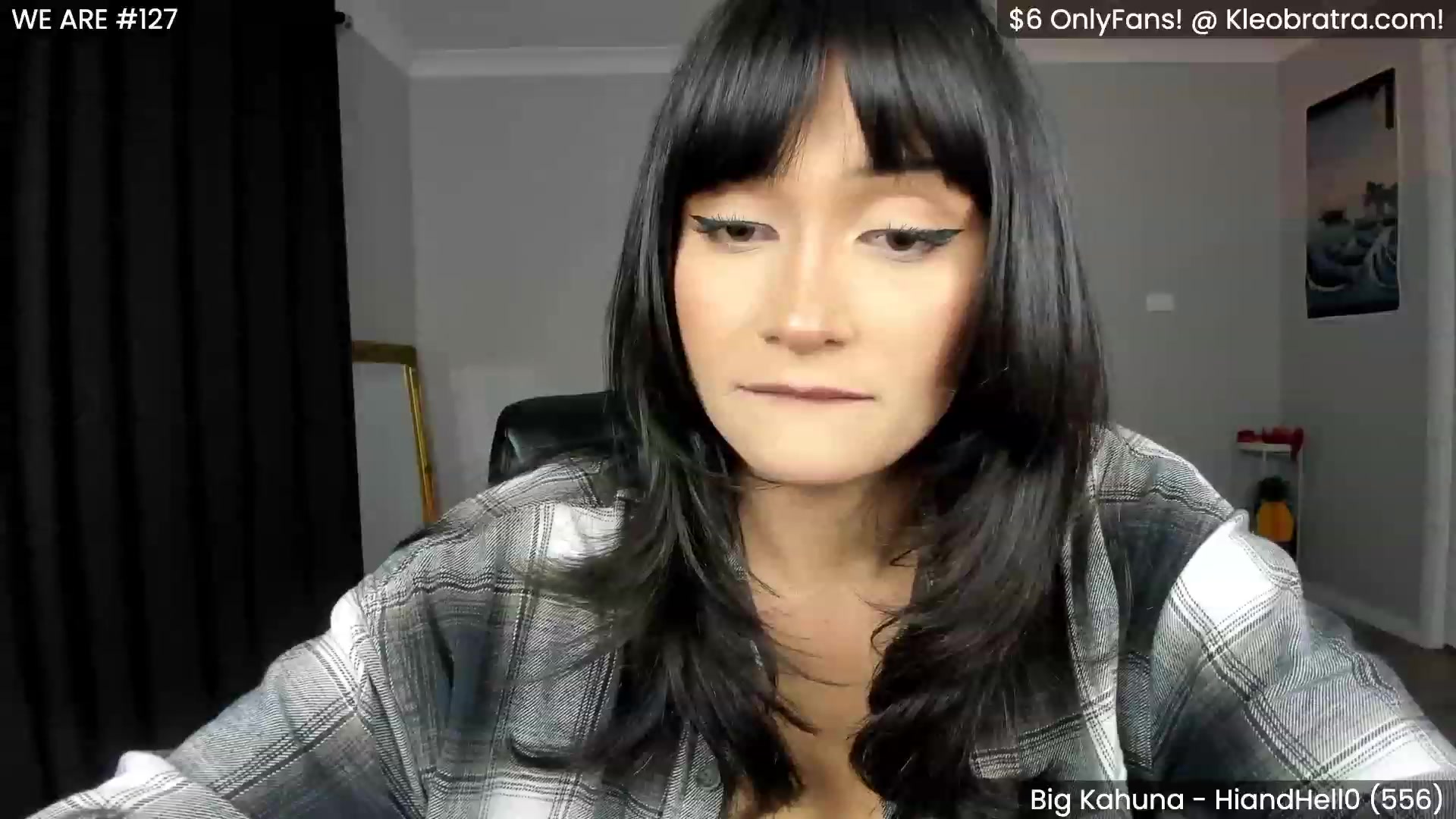 Gallery image thumbnail from KleoBratra's myfreecams stream on, 07/10/2023, 11:01 image 16 of 20