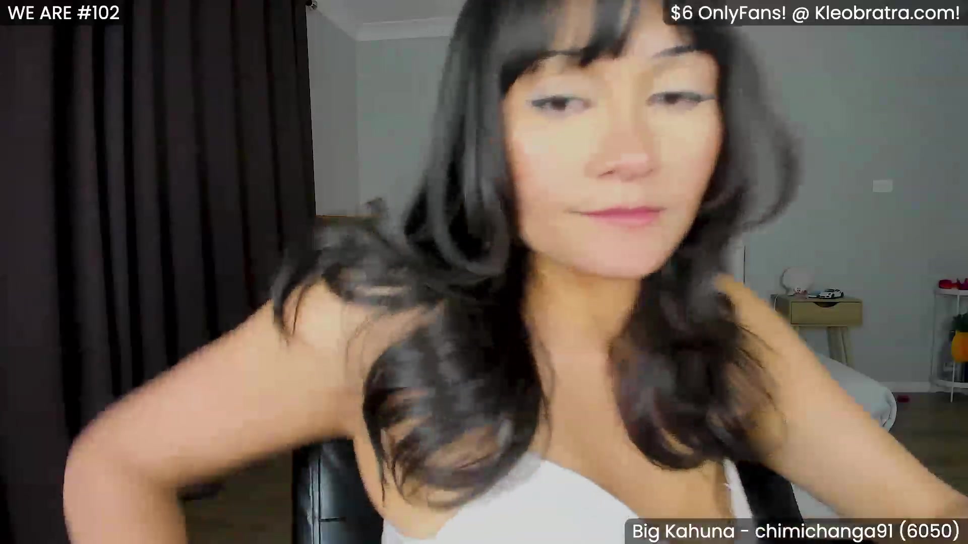 Gallery image thumbnail from KleoBratra's myfreecams stream on, 07/15/2023, 15:17 image 17 of 20