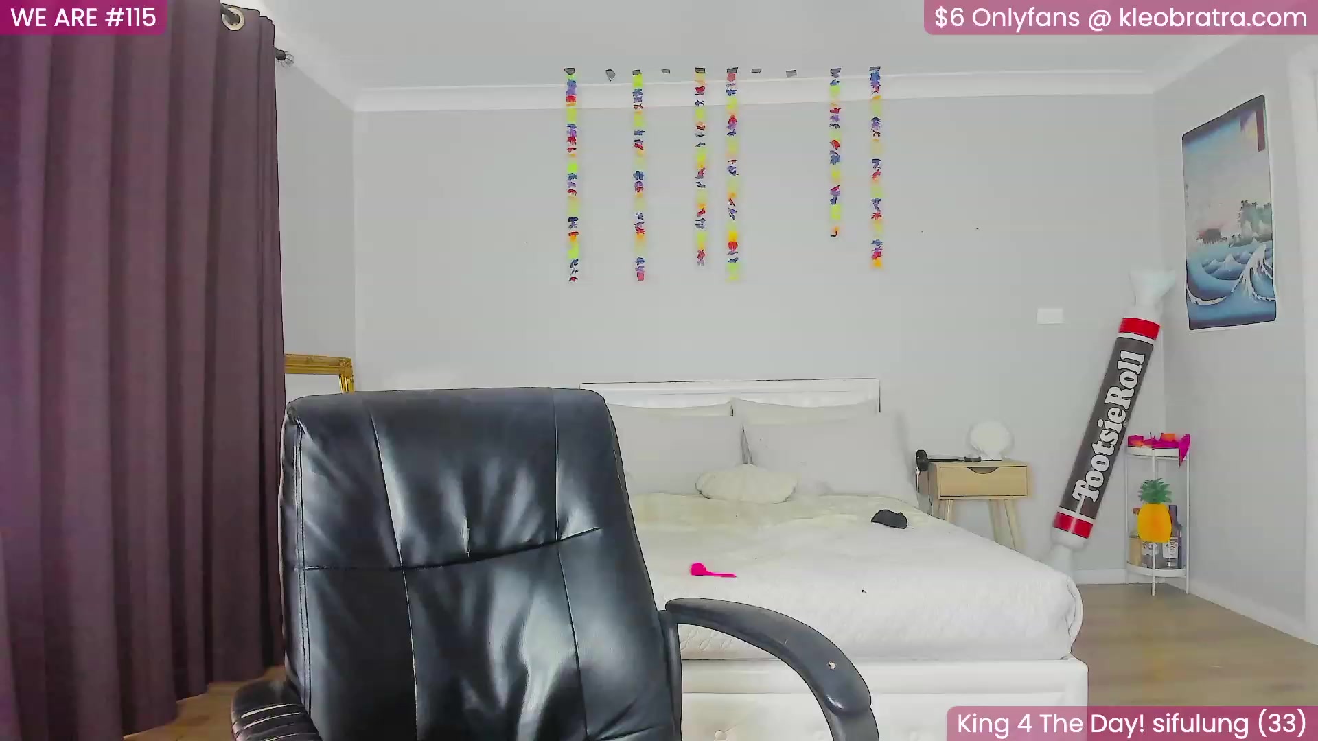 Gallery image thumbnail from KleoBratra's myfreecams stream on, 07/30/2023, 03:09 image 17 of 20