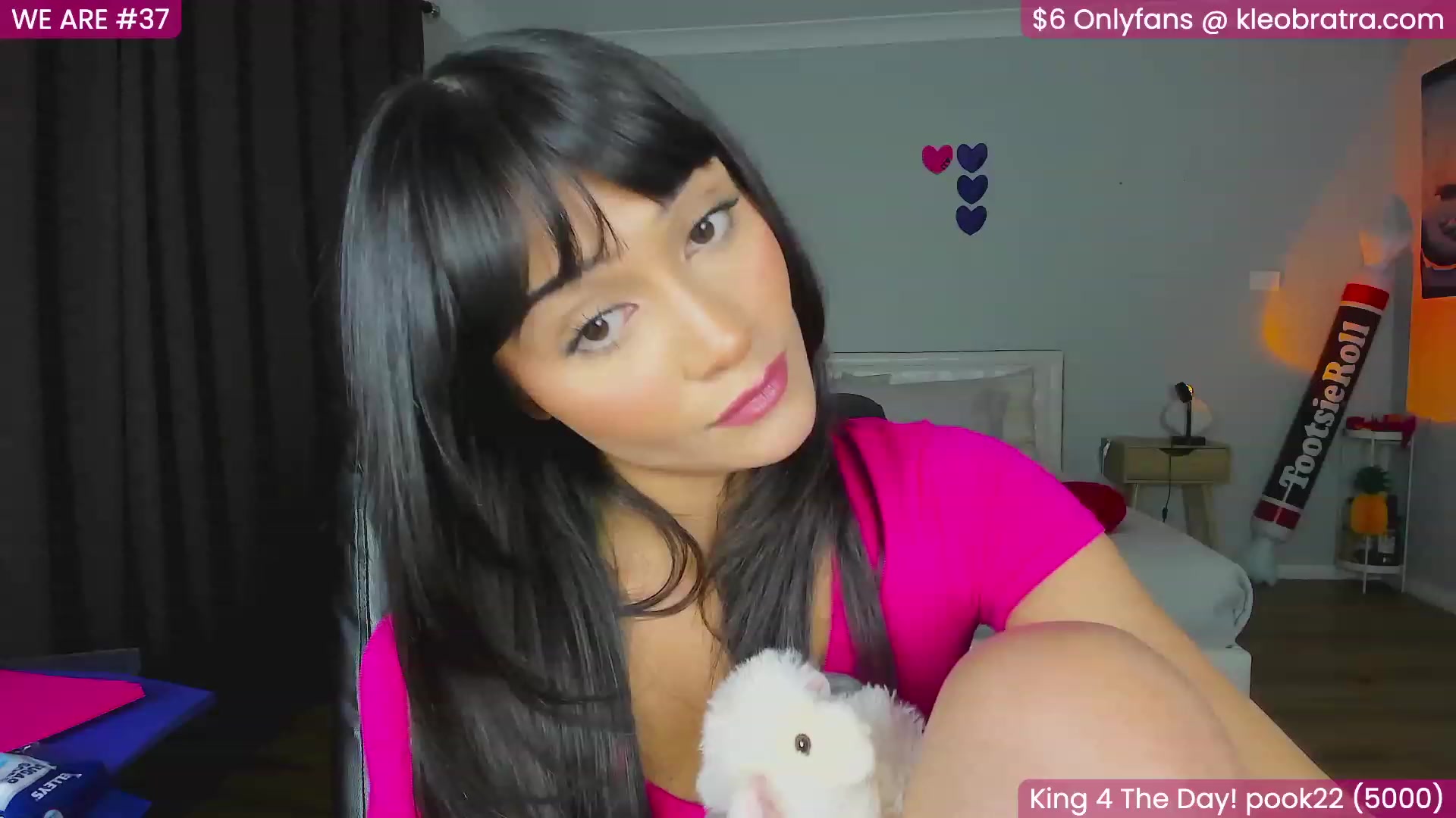 Gallery image thumbnail from KleoBratra's myfreecams stream on, 08/04/2023, 08:32 image 12 of 20
