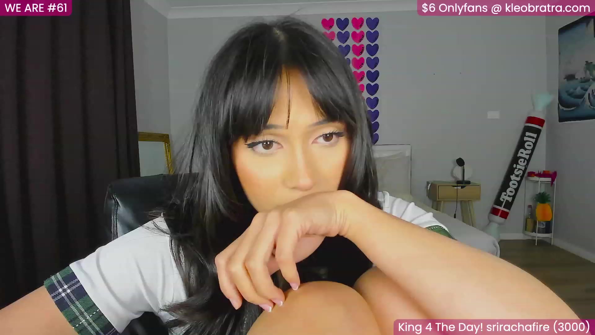 Gallery image thumbnail from KleoBratra's myfreecams stream on, 08/11/2023, 07:03 image 10 of 20