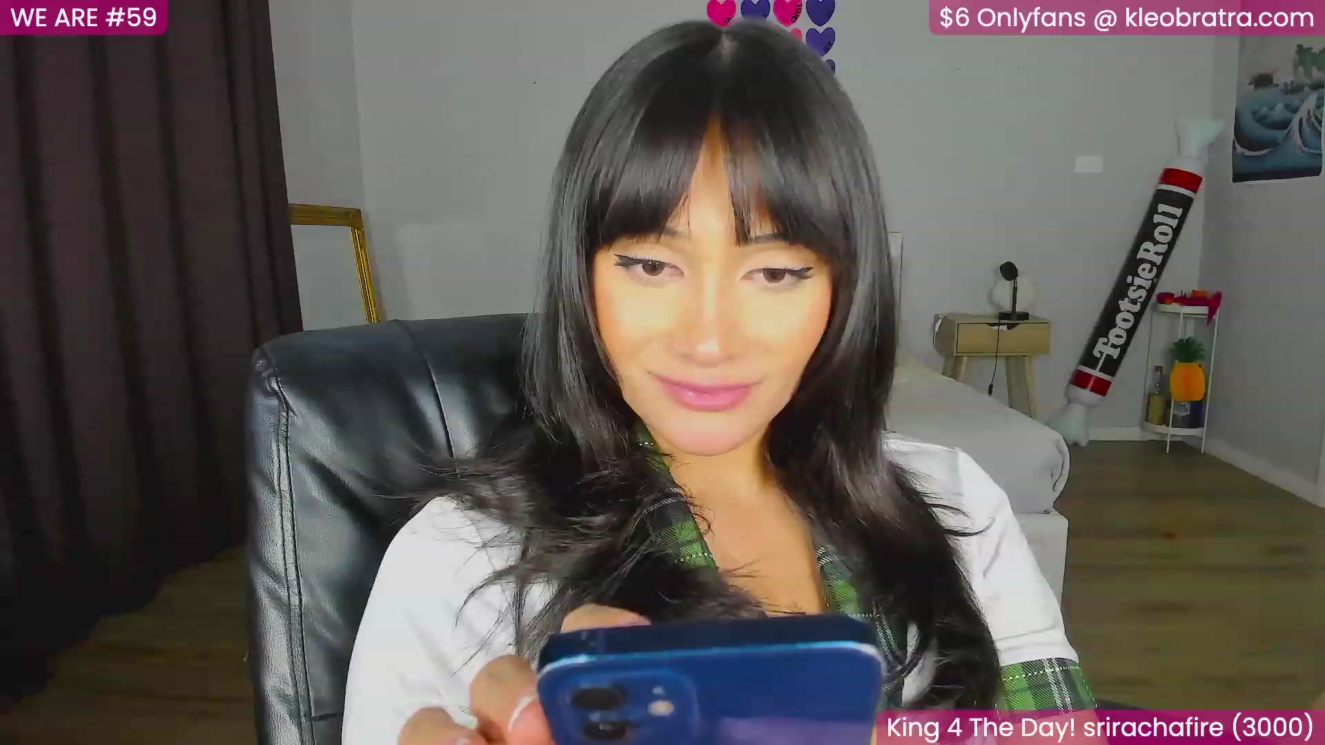 Gallery image thumbnail from KleoBratra's myfreecams stream on, 08/11/2023, 11:55 image 6 of 20