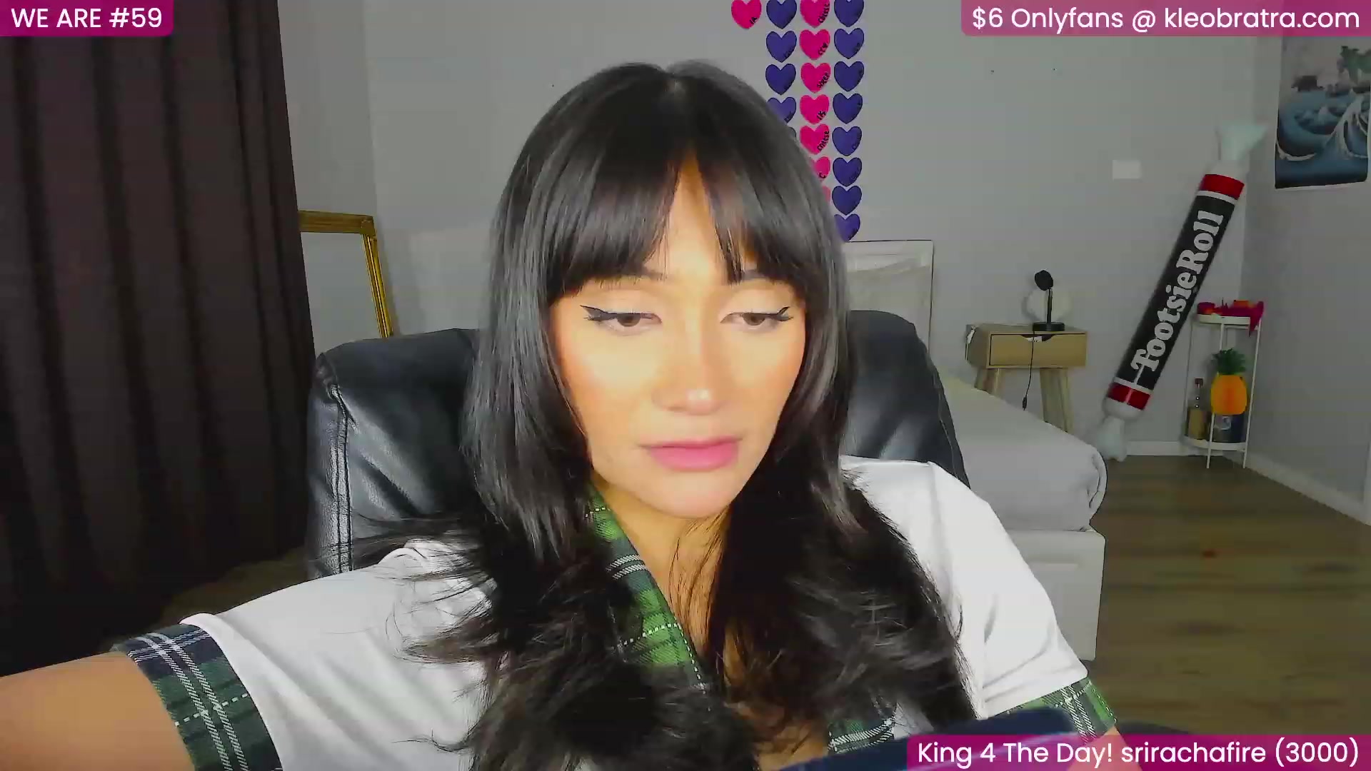 Gallery image thumbnail from KleoBratra's myfreecams stream on, 08/11/2023, 11:55 image 8 of 20