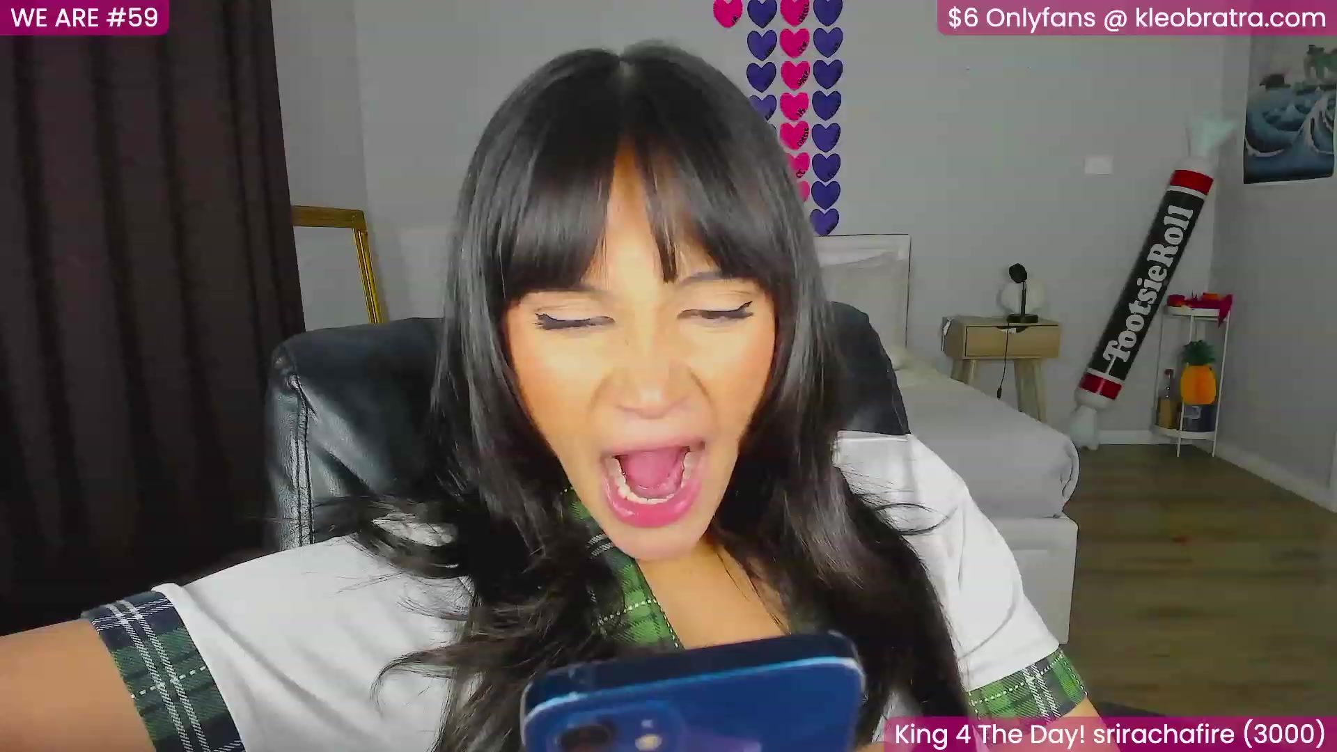 Gallery image thumbnail from KleoBratra's myfreecams stream on, 08/11/2023, 11:55 image 7 of 20