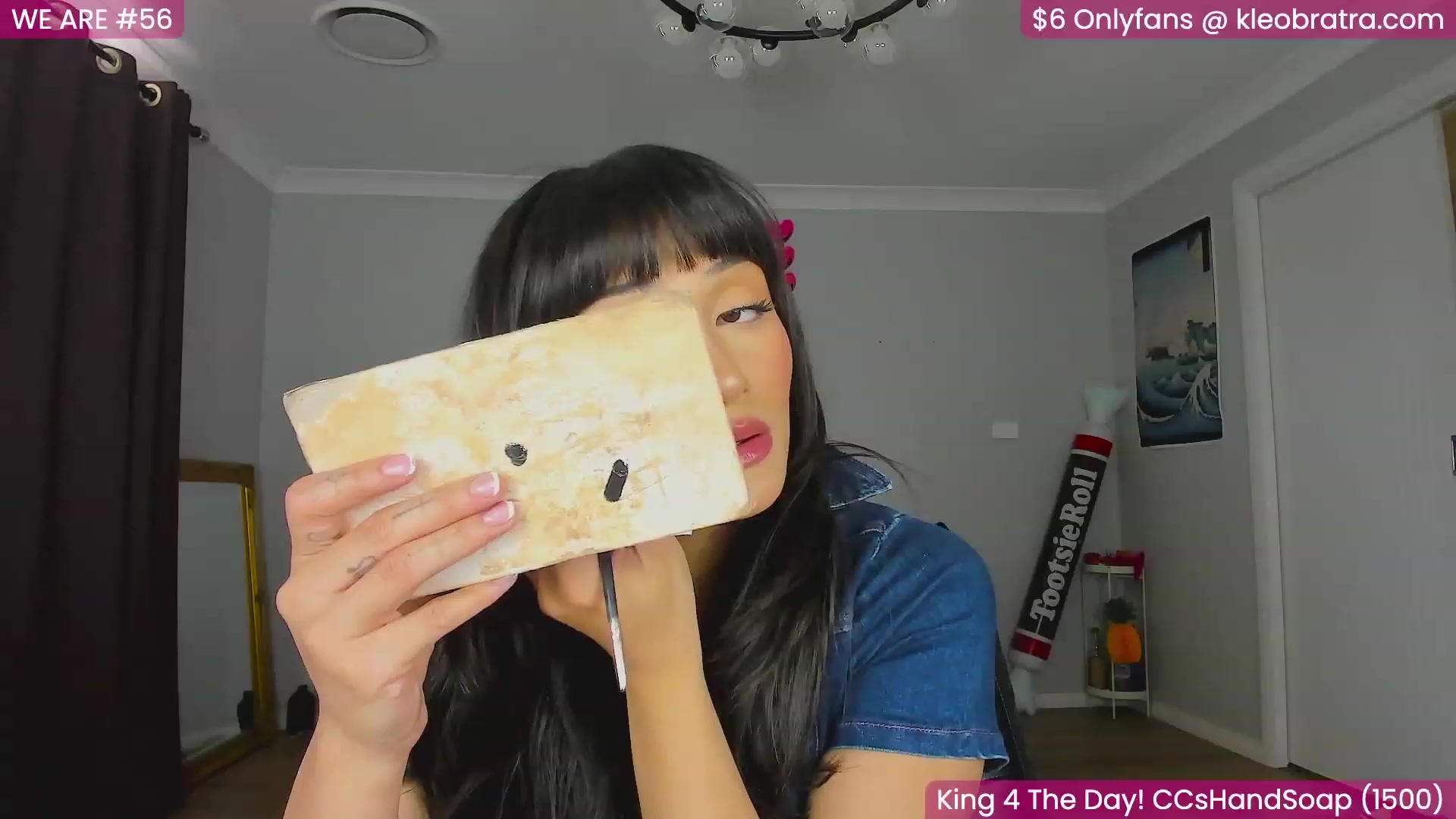 Gallery image thumbnail from KleoBratra's myfreecams stream on, 08/12/2023, 03:13 image 10 of 20