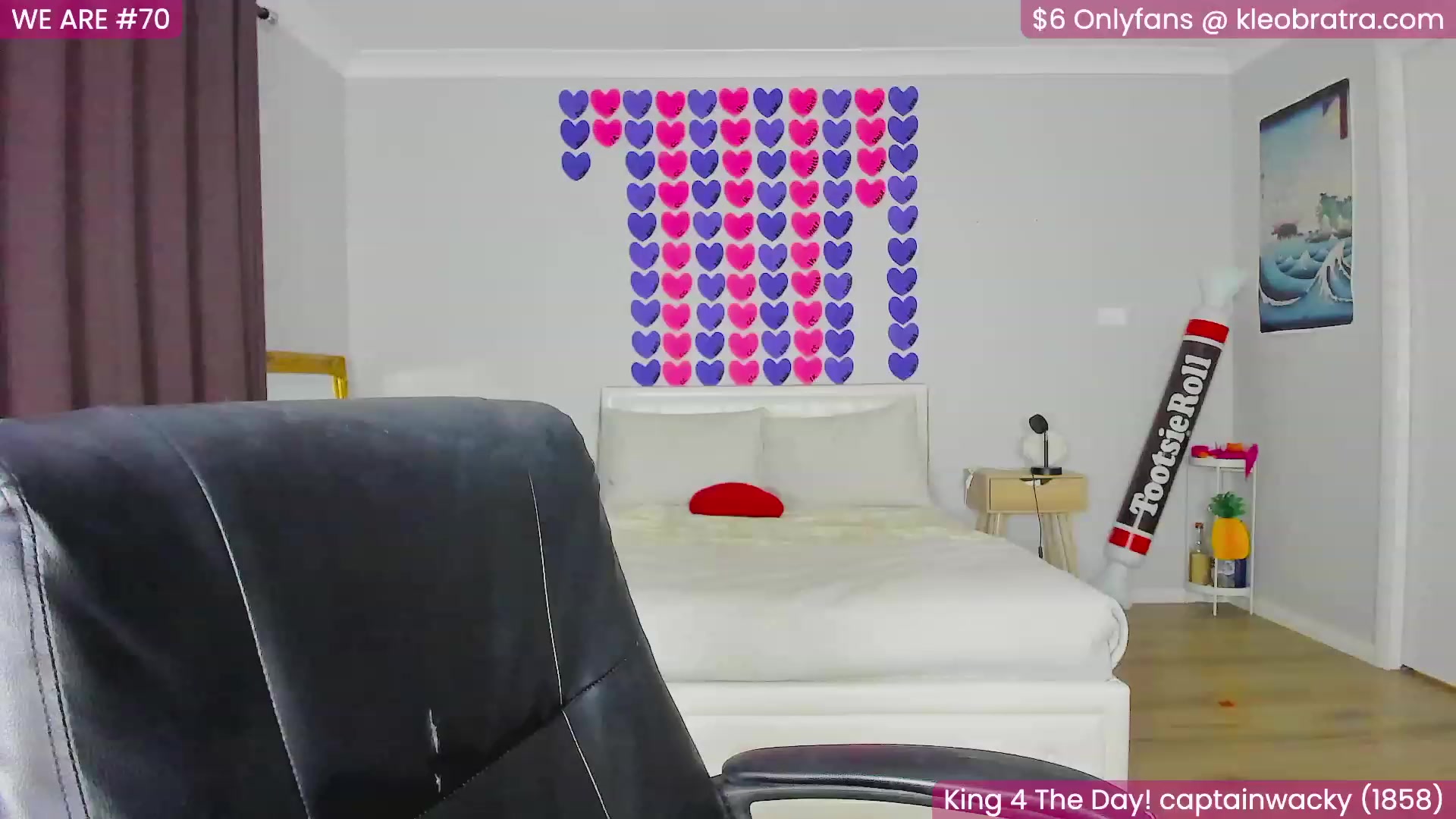 Gallery image thumbnail from KleoBratra's myfreecams stream on, 08/13/2023, 08:20 image 7 of 20