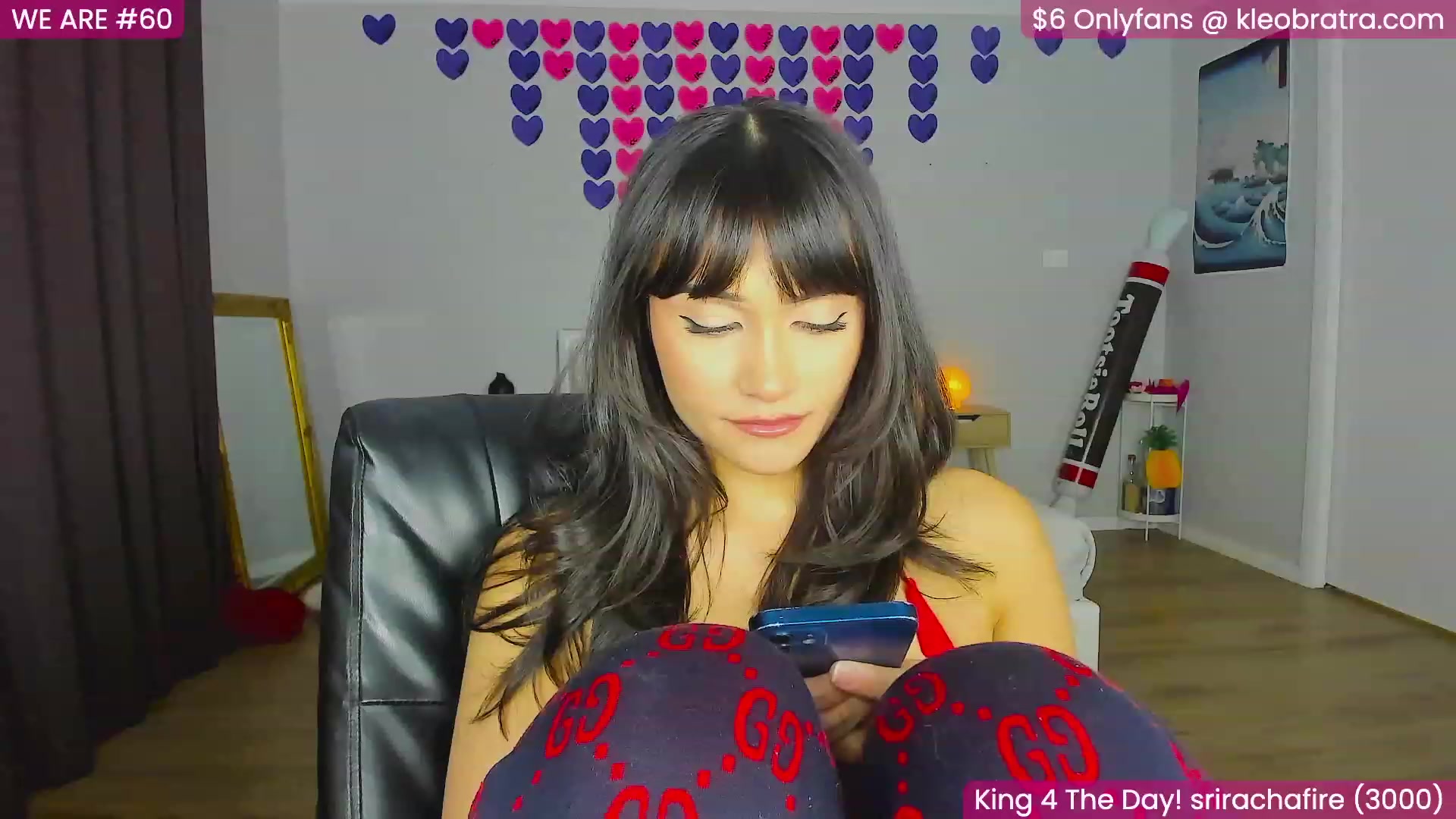 Gallery image thumbnail from KleoBratra's myfreecams stream on, 08/14/2023, 11:37 image 19 of 20