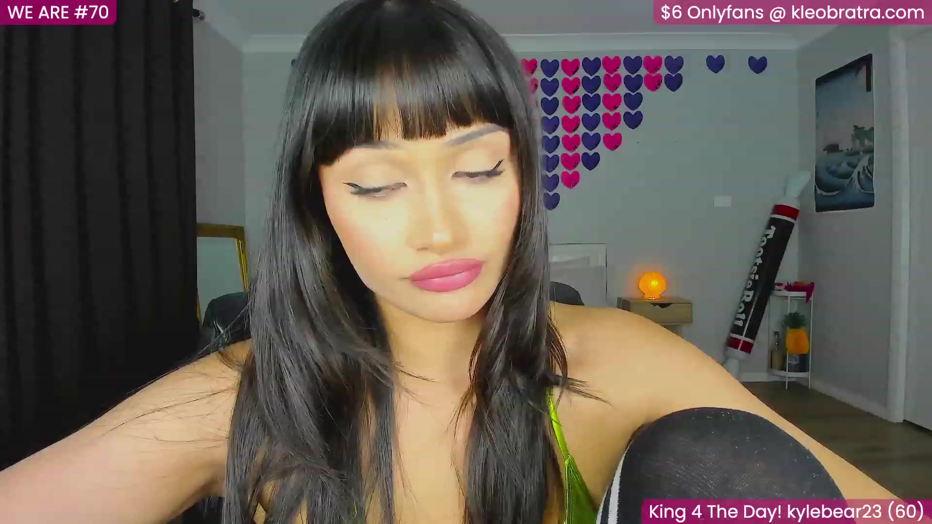 Gallery image thumbnail from KleoBratra's myfreecams stream on, 08/16/2023, 13:08 image 5 of 20