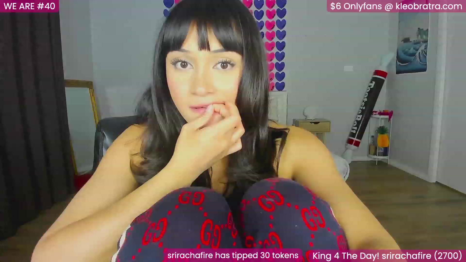 Gallery image thumbnail from KleoBratra's myfreecams stream on, 08/18/2023, 14:06 image 7 of 20