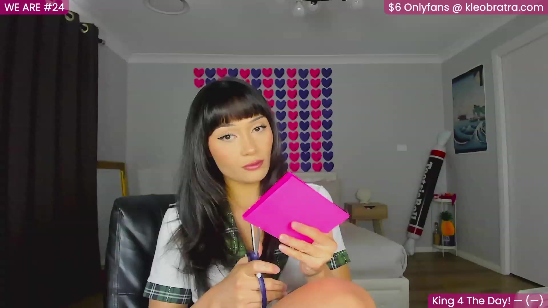 Gallery image thumbnail from KleoBratra's myfreecams stream on, 08/23/2023, 04:51 image 5 of 20