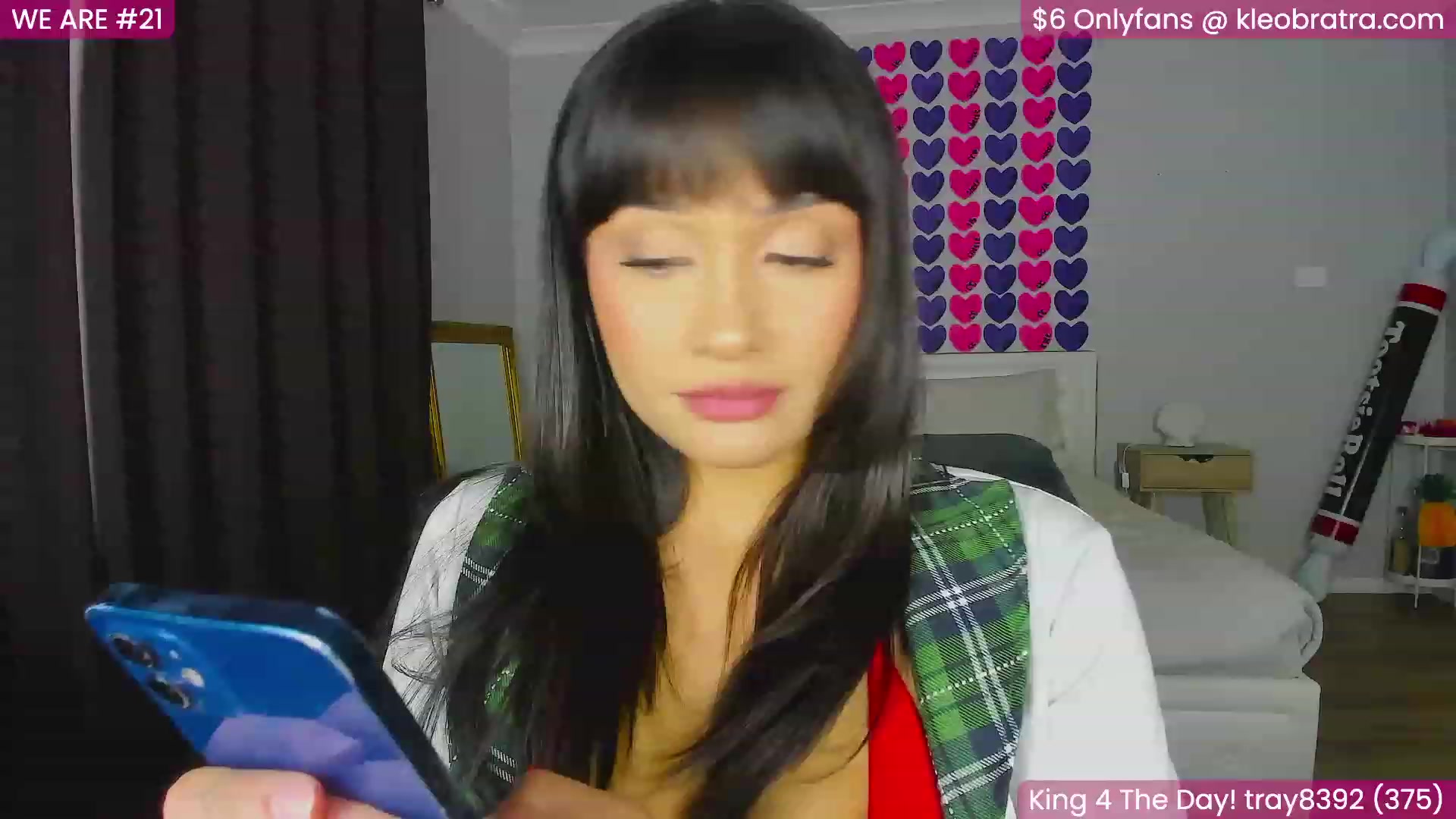 Gallery image thumbnail from KleoBratra's myfreecams stream on, 08/24/2023, 05:36 image 19 of 20