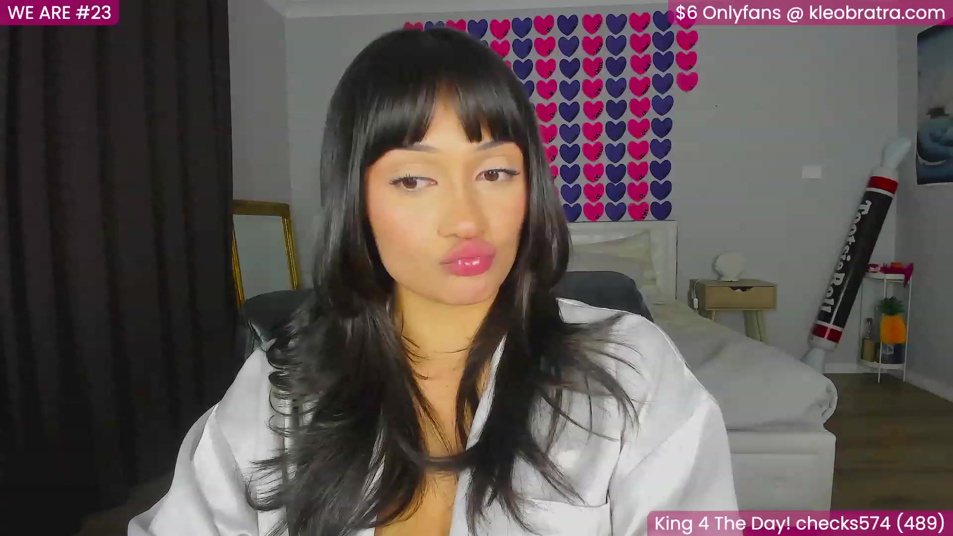 Gallery image thumbnail from KleoBratra's myfreecams stream on, 08/25/2023, 14:04 image 7 of 20