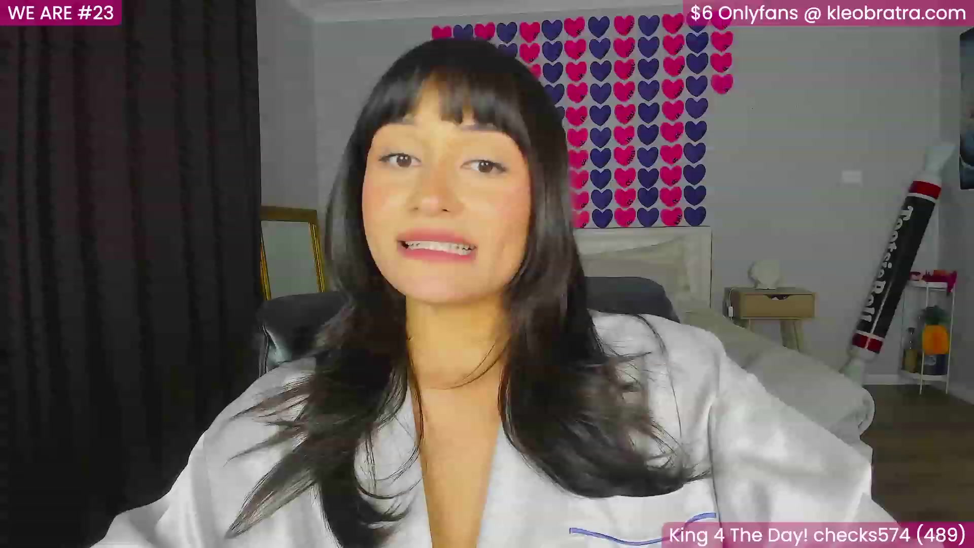 Gallery image thumbnail from KleoBratra's myfreecams stream on, 08/25/2023, 14:04 image 6 of 20