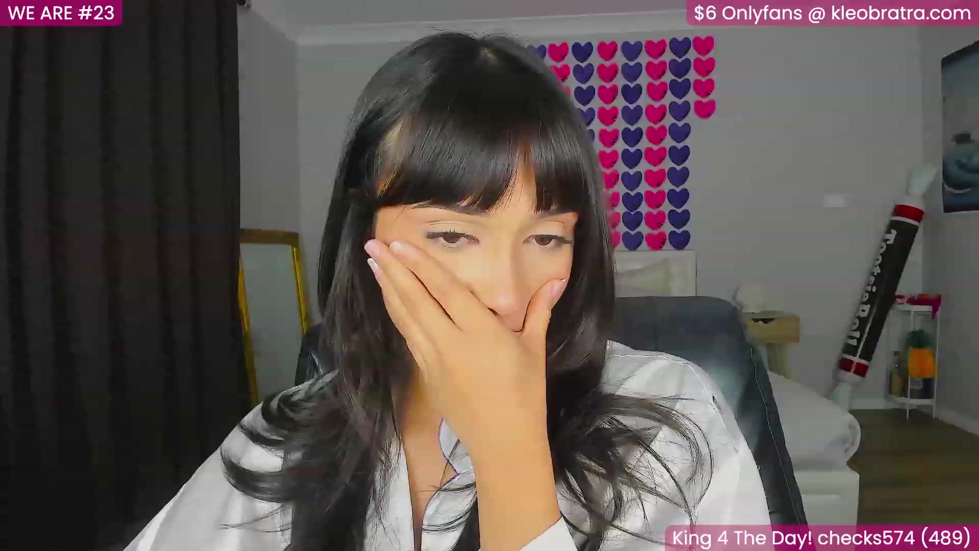 Gallery image thumbnail from KleoBratra's myfreecams stream on, 08/25/2023, 14:04 image 12 of 20