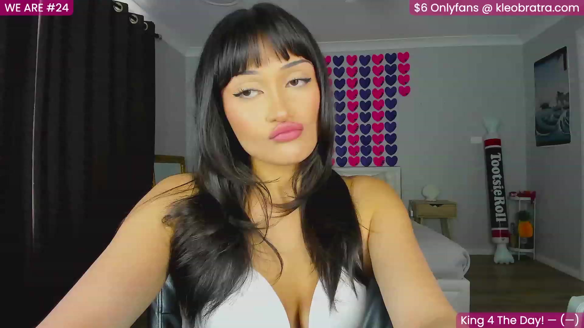 Gallery image thumbnail from KleoBratra's myfreecams stream on, 08/26/2023, 03:45 image 17 of 20