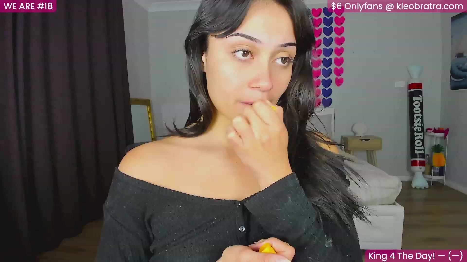 Gallery image thumbnail from KleoBratra's myfreecams stream on, 08/30/2023, 16:03 image 2 of 20